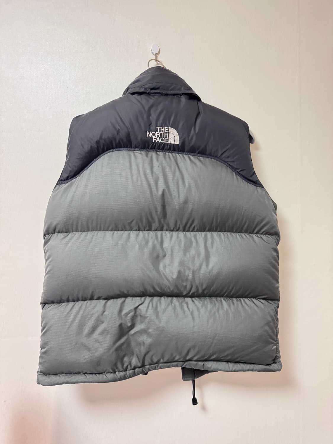 NORTHFACE 노스페이스 700 중앙 로고 다운 베스트 조끼 상품이미지3