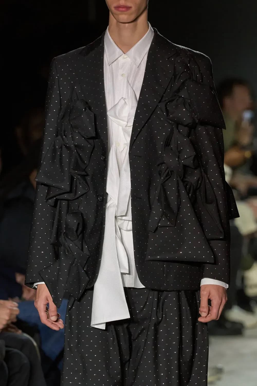 25ss 꼼데가르송 옴므플러스 리본 블라우스 m 상품이미지4