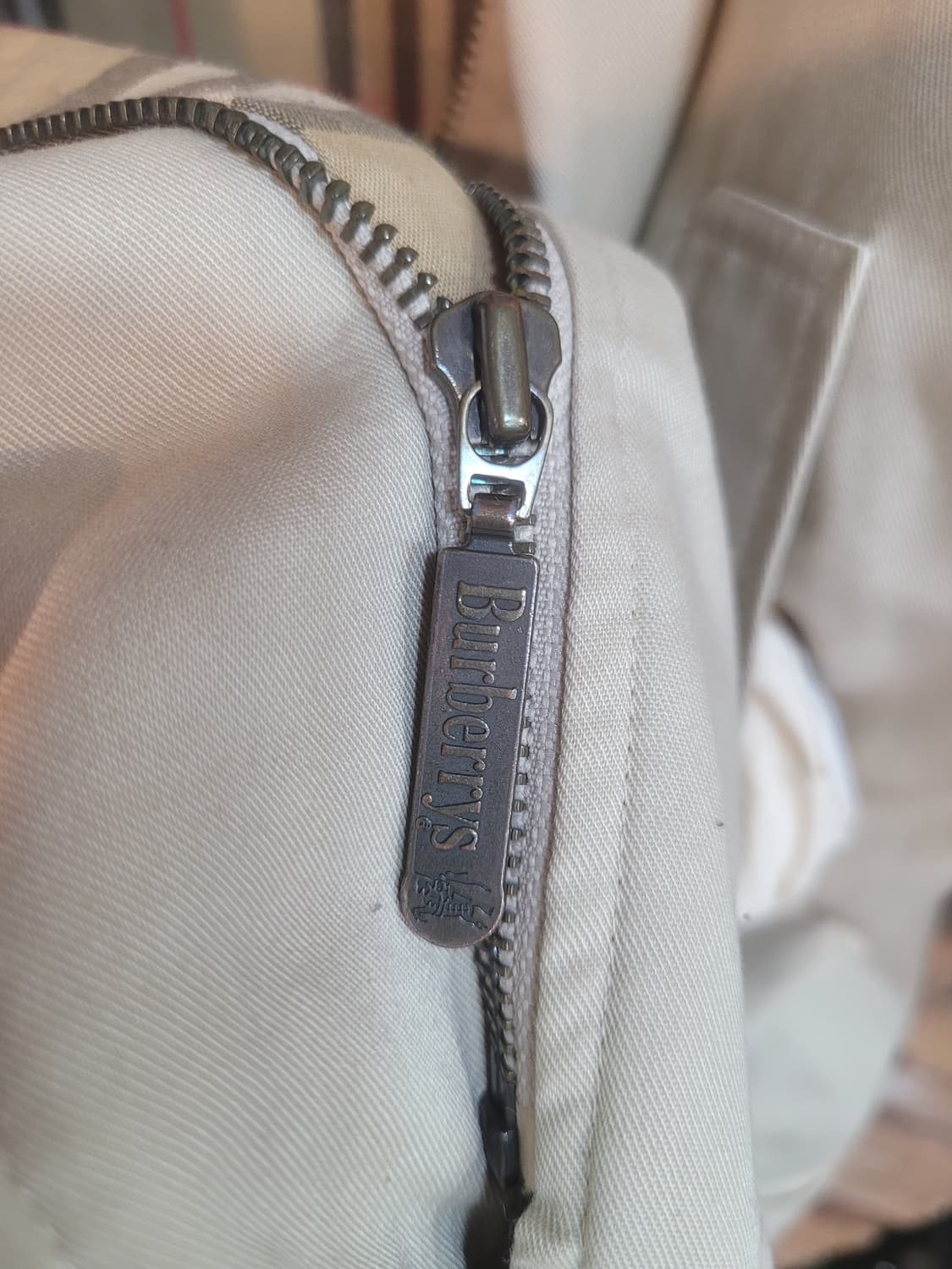 버버리 노바체크 블루종 자켓 105 상품이미지5