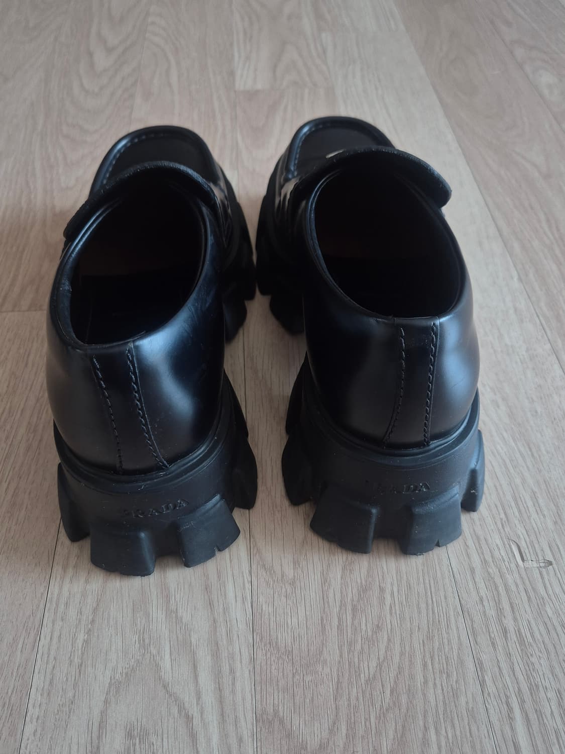 프라다 모노리스 PRADA MONOLITH 상품이미지3