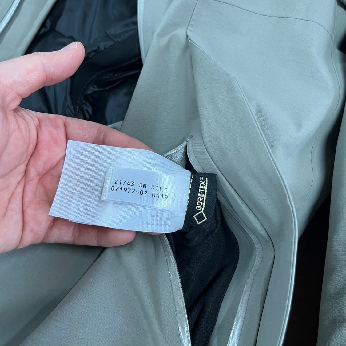 아크테릭스 베일런스 모니터 다운코트 S 상품이미지7