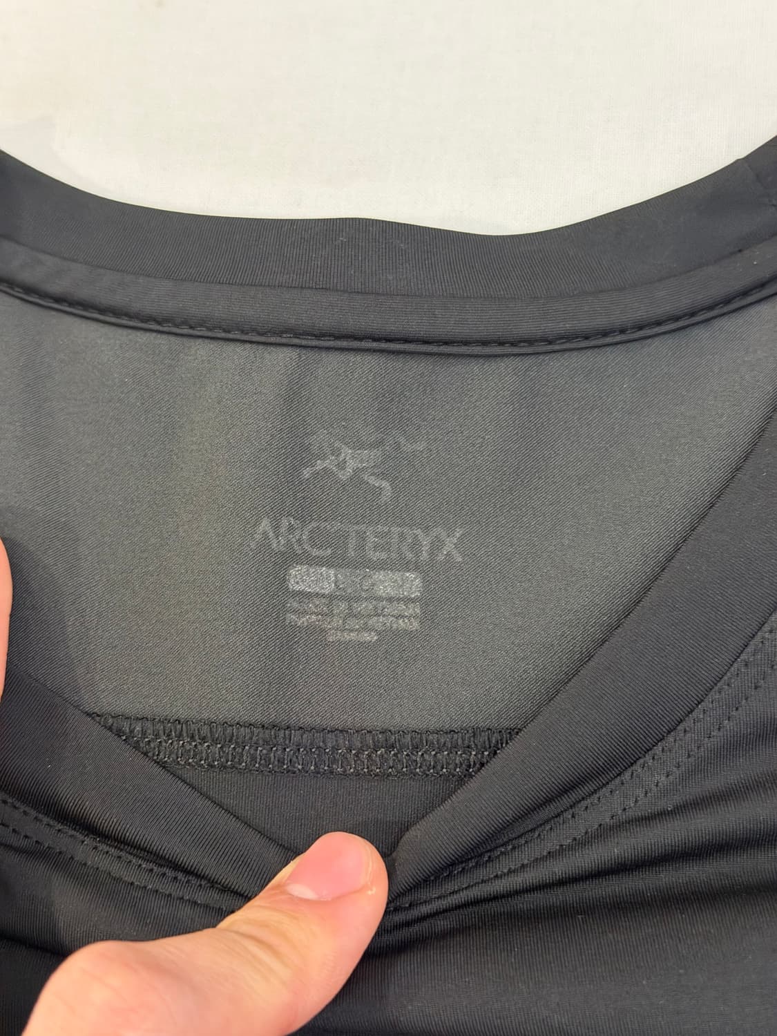 아크테릭스 이더 콤프 크루 롱슬리브 기능성 긴팔티 블랙 상품이미지4