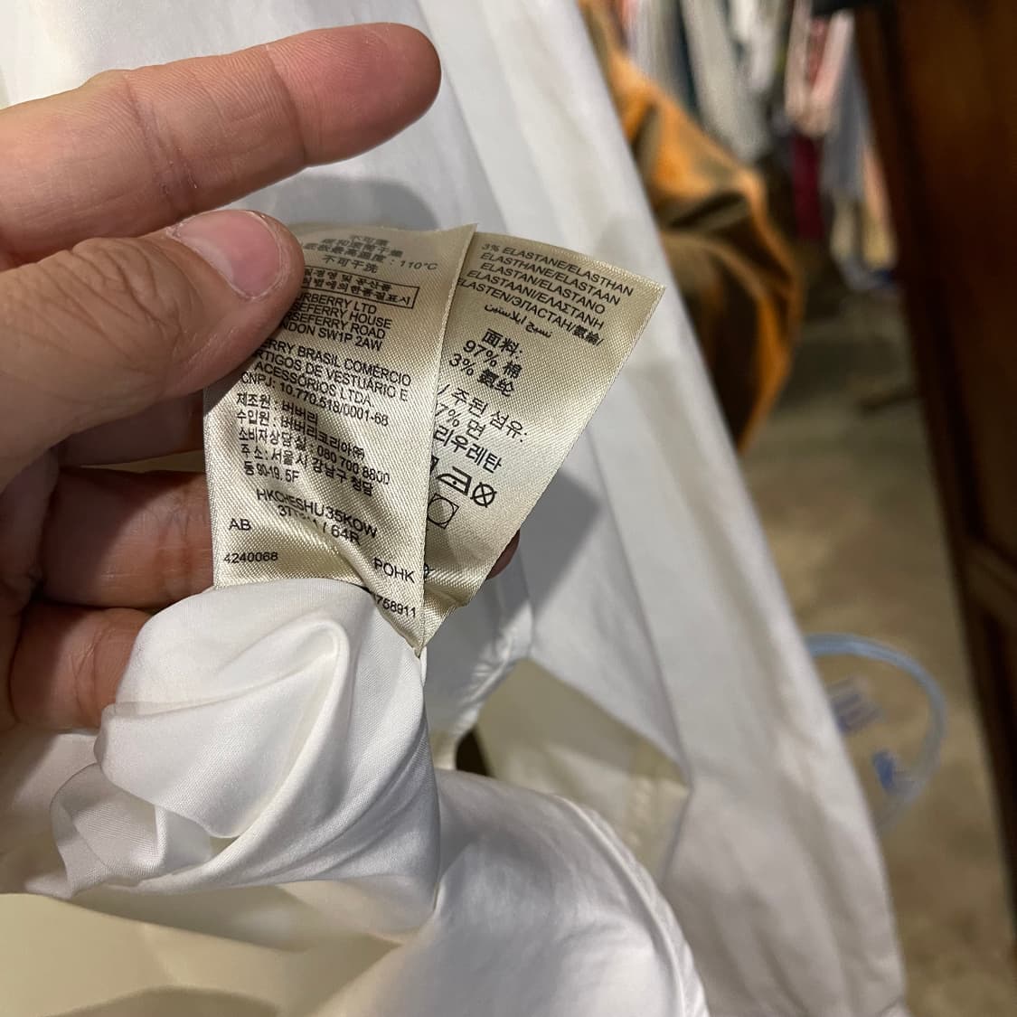 버버리 브릿.화이트셔츠  상품이미지4