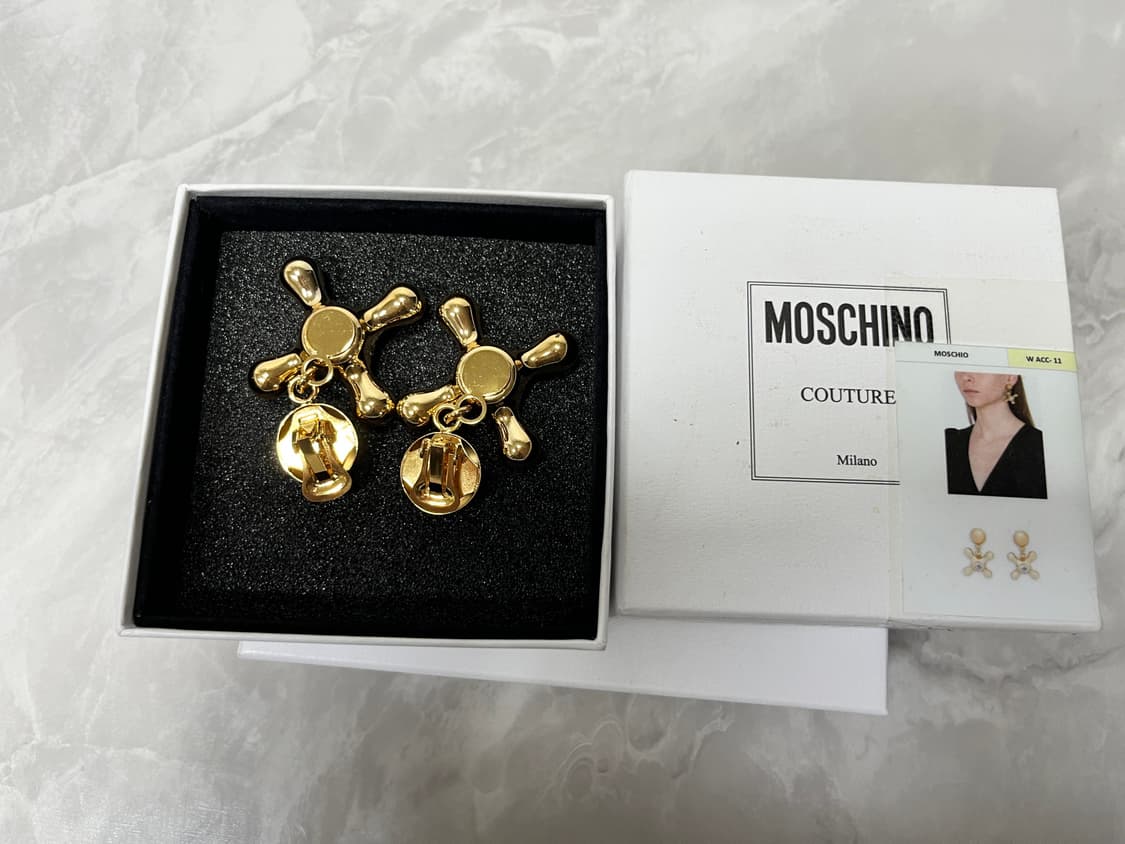 새상품)모스키노 금장 수도꼭지 귀걸이 상품이미지2