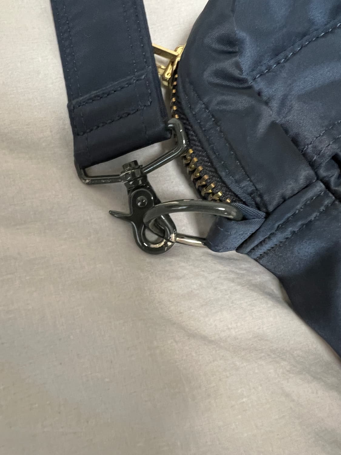 요시다포터 탱커 숄더백 네이비 라지 상품이미지4