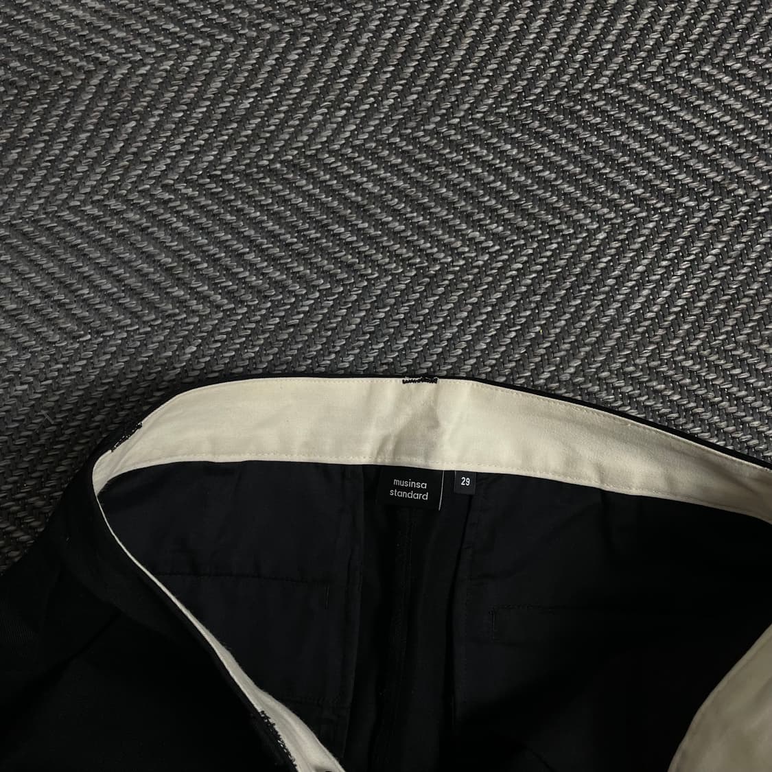 무신사 스탠다드 슬림핏 코튼 치노 팬츠 y 4557 상품이미지6