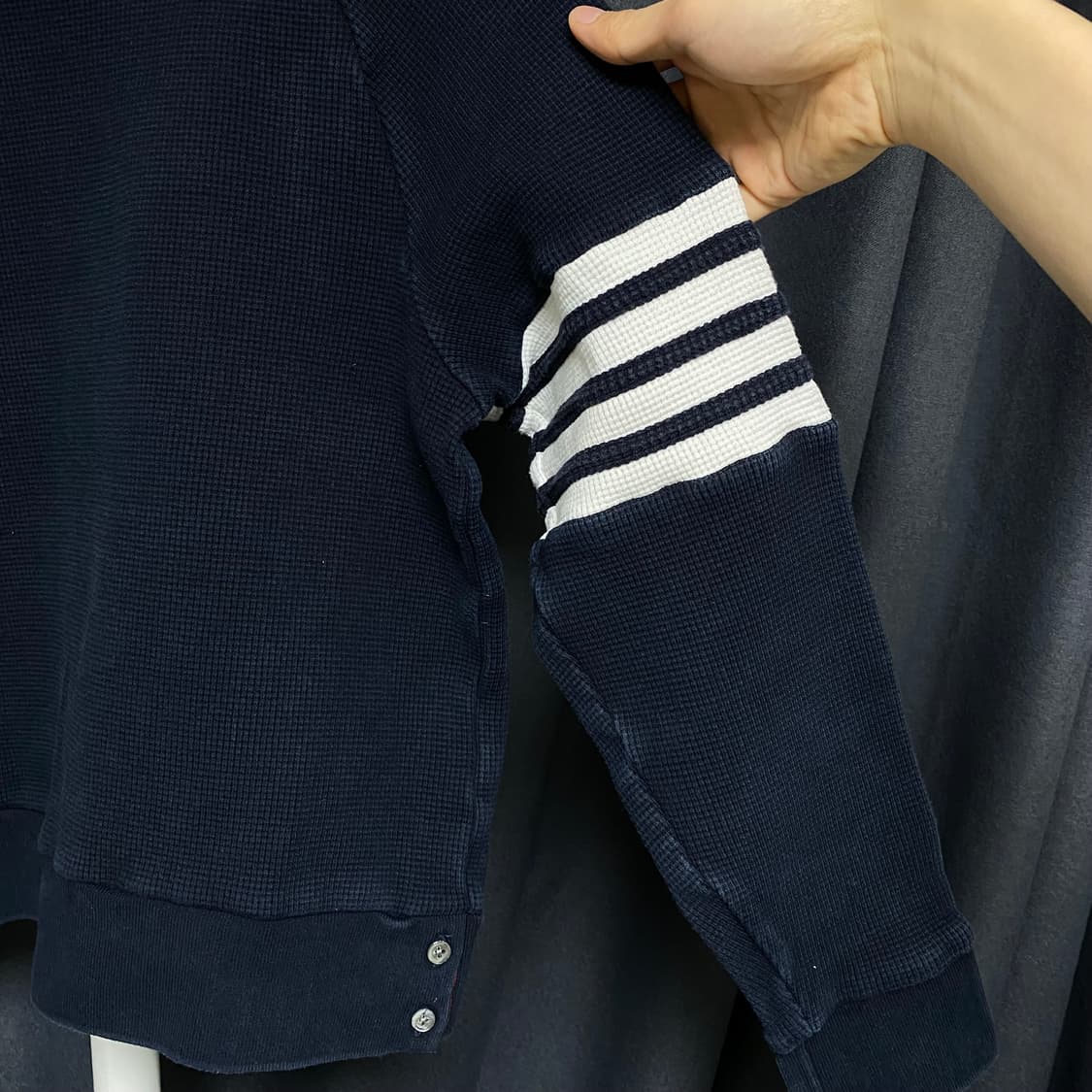 톰브라운 와플 니트 맨투맨 3사이즈 상품이미지4