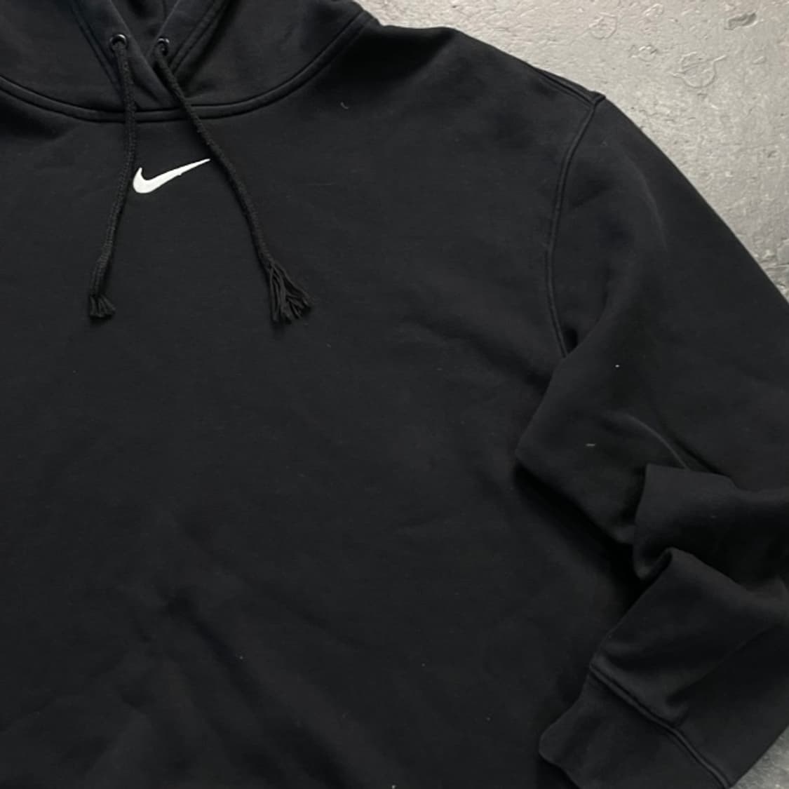 100 나이키 미들 스우시 후드티 상품이미지2