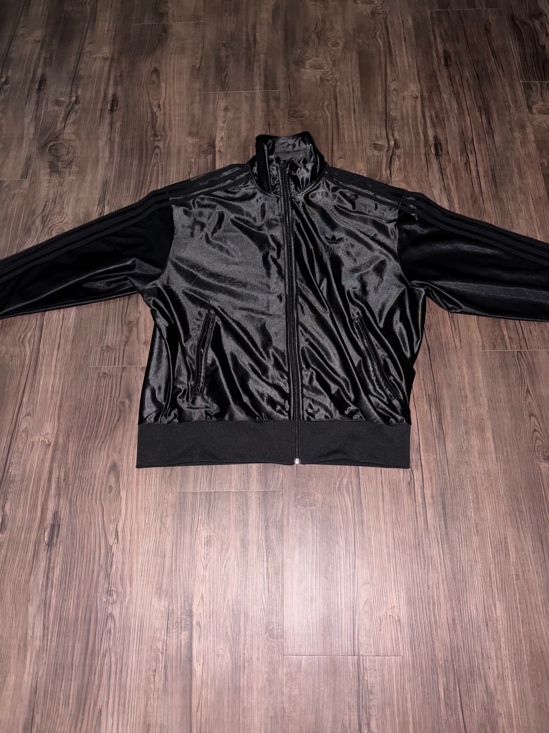 아디다스 Q3 오버사이즈 트랙탑 상품이미지2