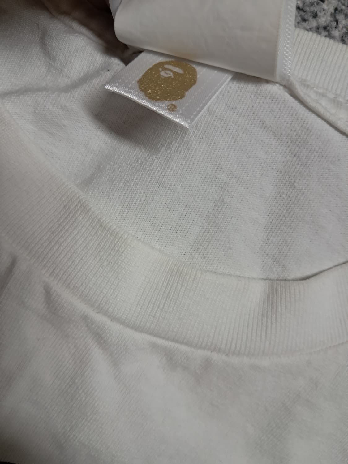 베이프 반팔티 상품이미지4