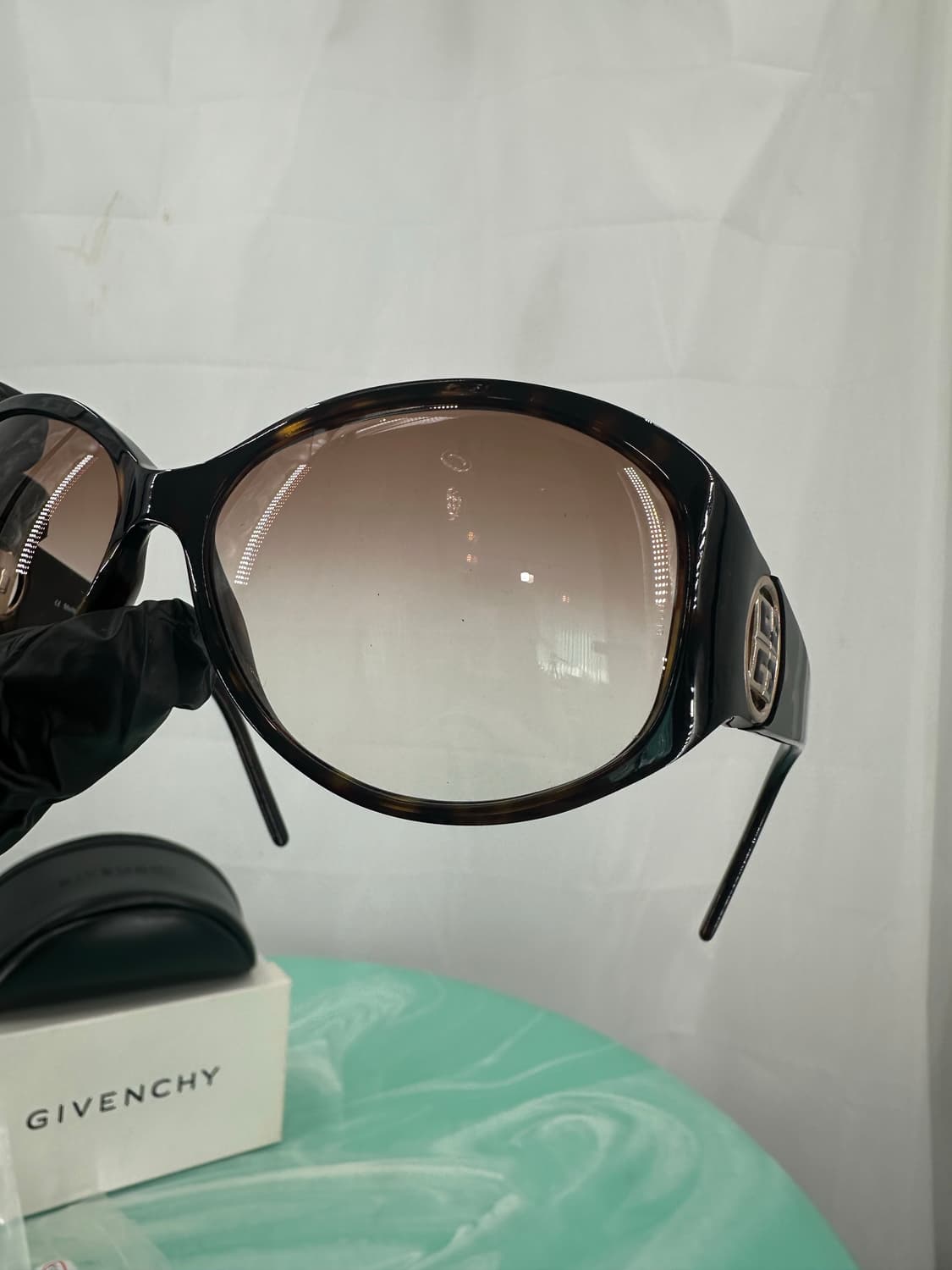 [새상품 무료배송] 정품 지방시 Made in Italy 선글라스 상품이미지4