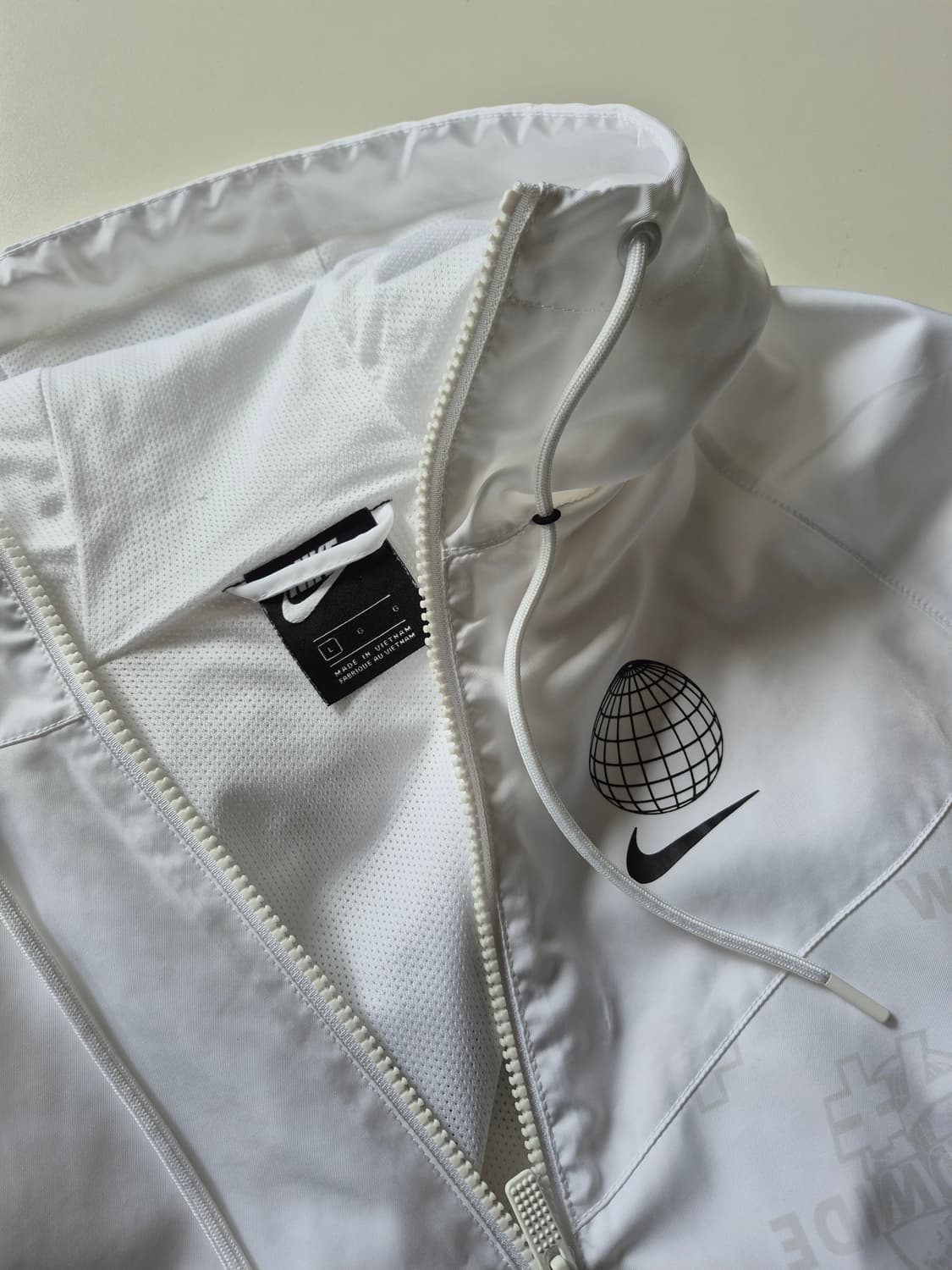 나이키 한정판 월드와이드 후드집업 상품이미지7