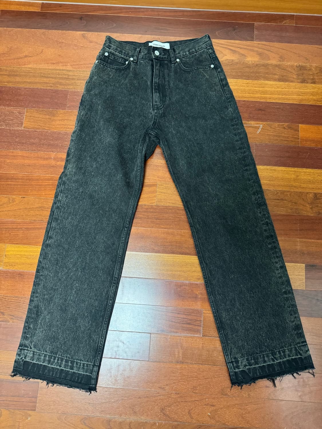STRAIGHT-LEG DENIM JEANS_ BURNT BROWN 상품이미지1