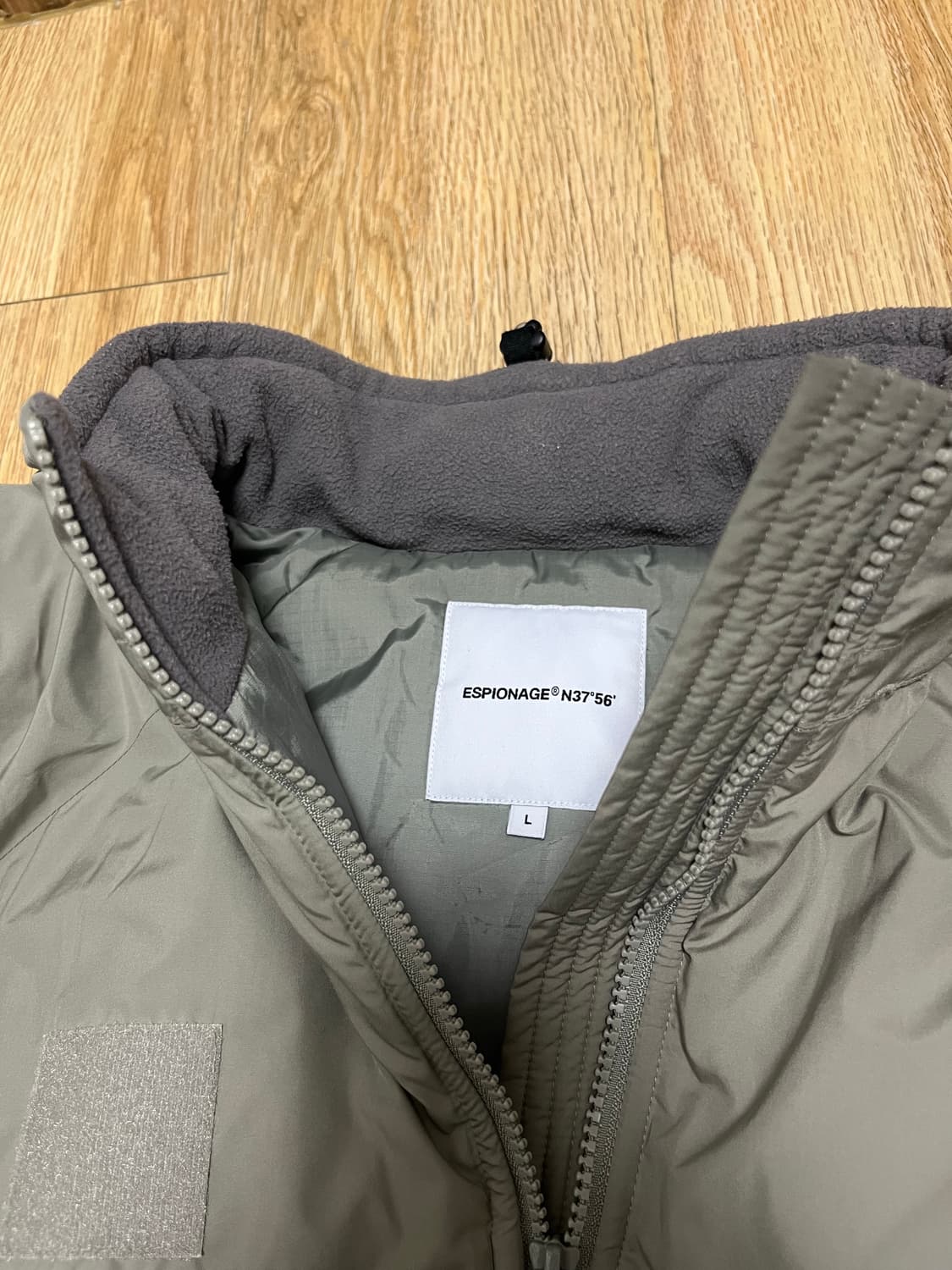 에스피오나지 ECWCS 레벨 7 파카 그레이 올리브 상품이미지4