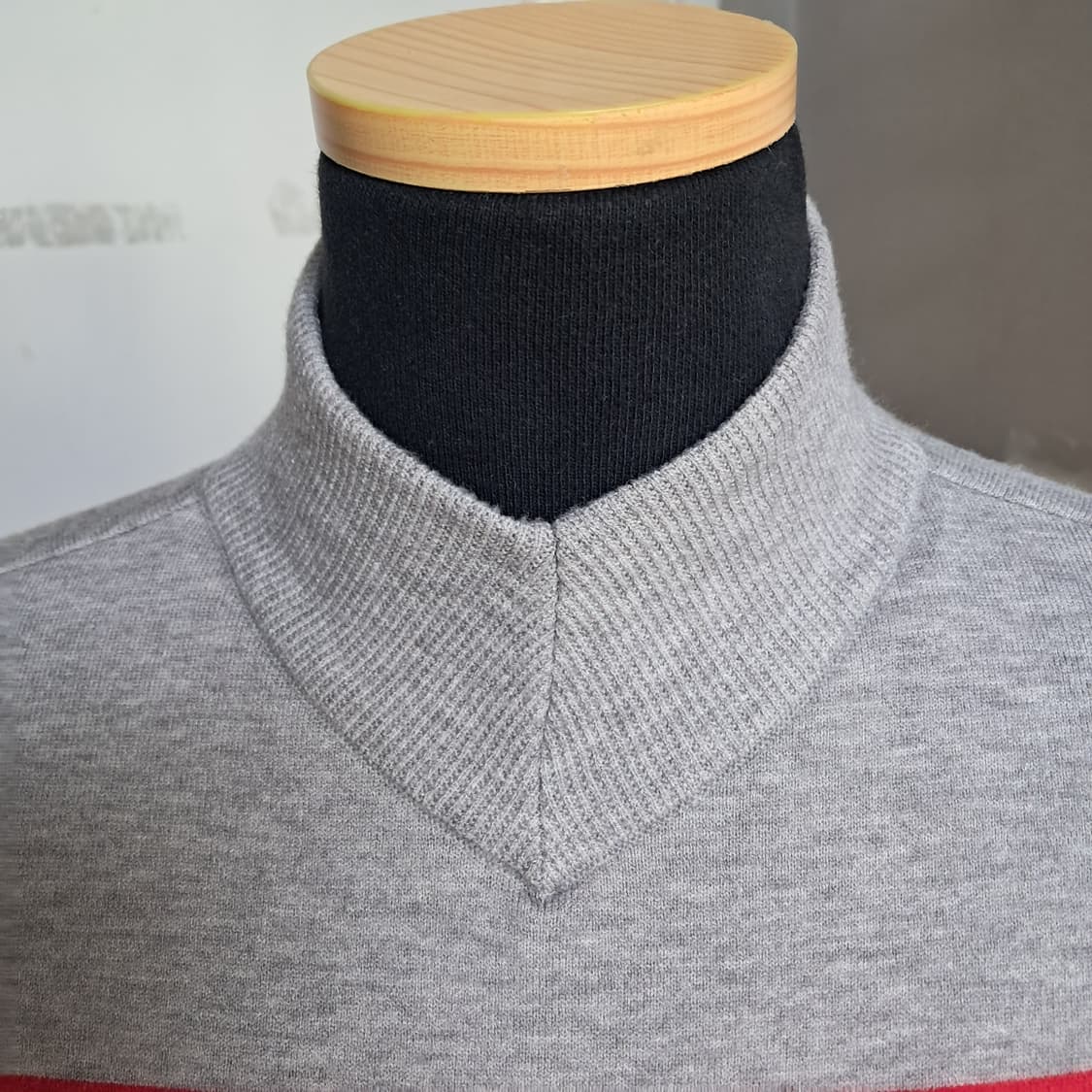 타이틀리스트 여성 방풍넥폴라 니트 L(95)약66~날씬77 상품이미지5