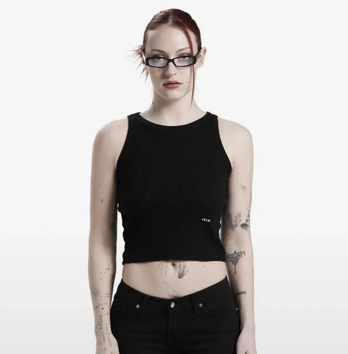 오도어 나시탑 슬리브리스 네이비 상품이미지1