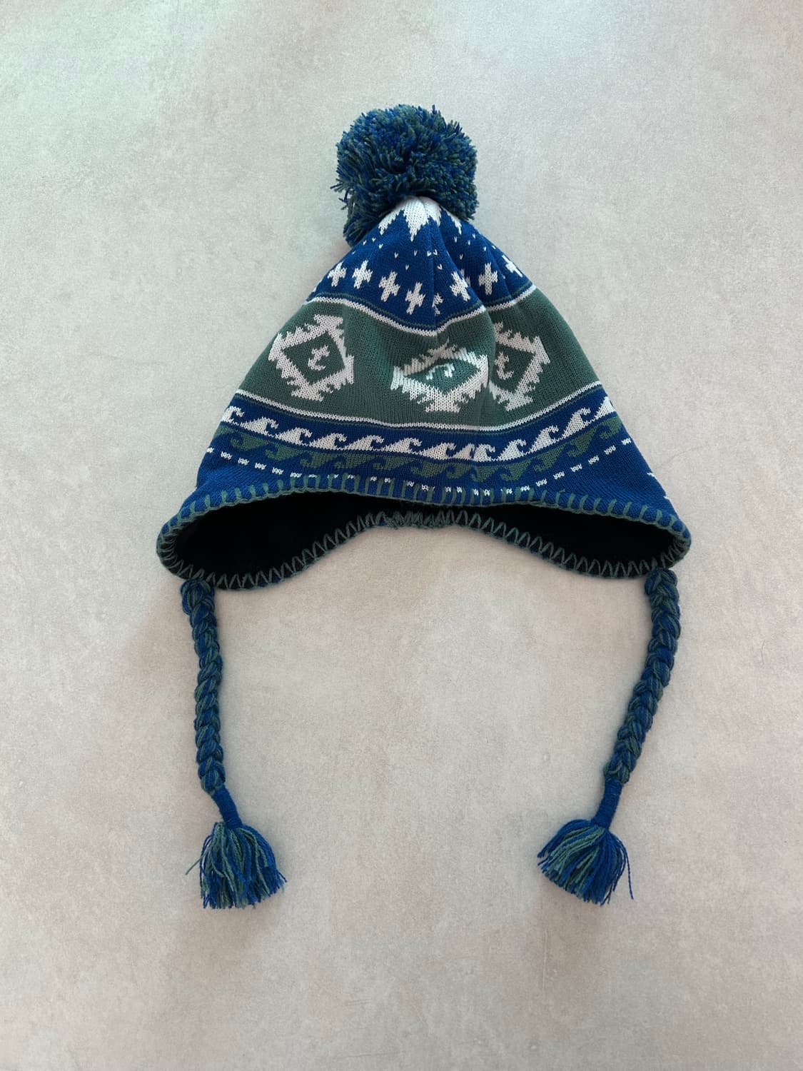 디스이즈네버댓 방울 비니 상품이미지1