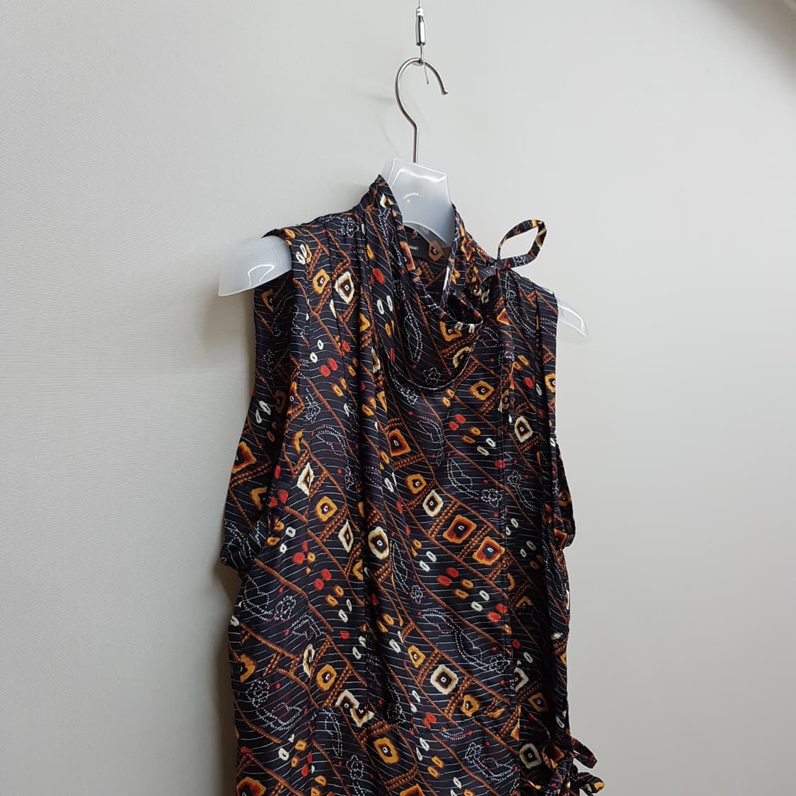 이자벨마랑 실크 패턴 슬리브리스 드레이프 원피스 38사이즈 상품이미지3