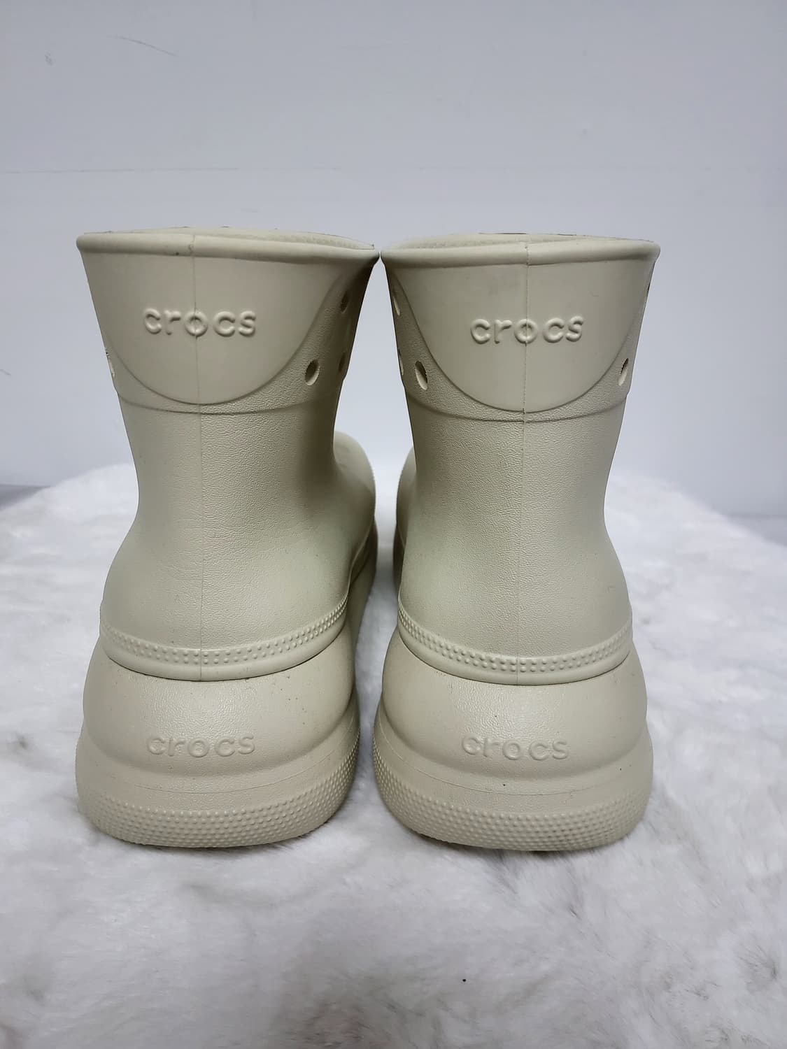 크록스 클래식 크러쉬 부츠 베이지 M4 W6 상품이미지3