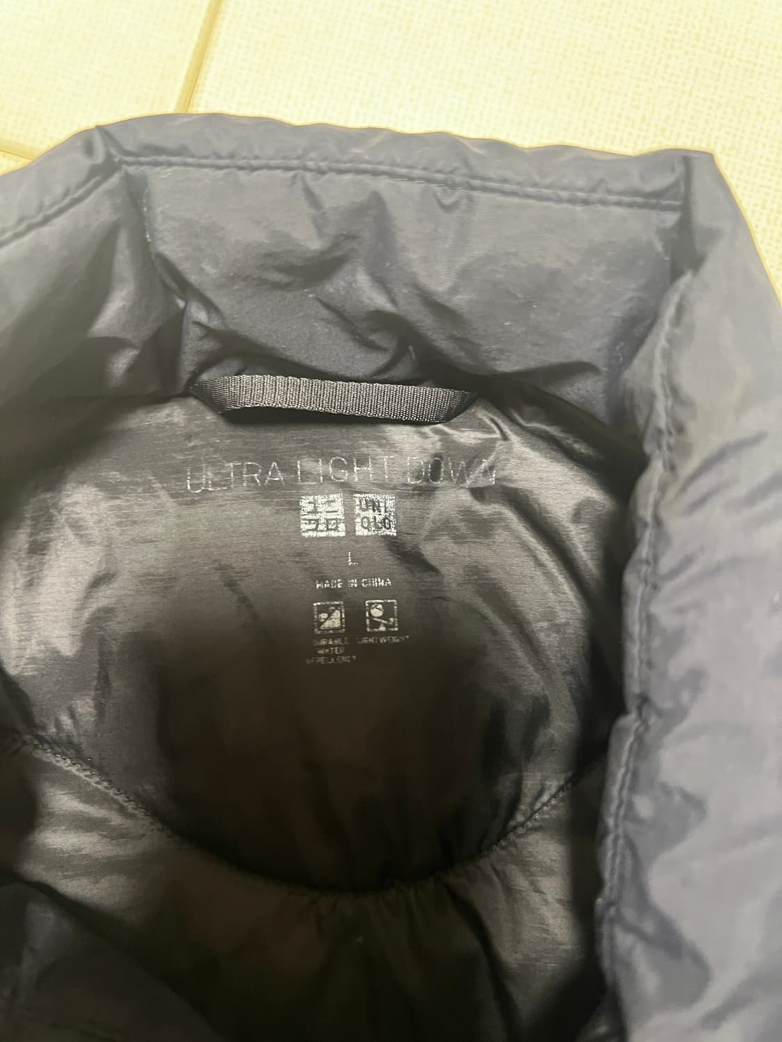 유니클로 경량패딩 상품이미지2