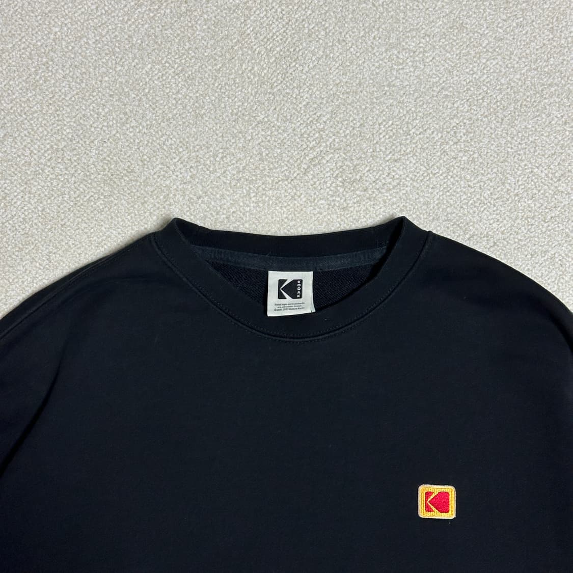 코닥 시그니처 미니로고 맨투맨 상품이미지5