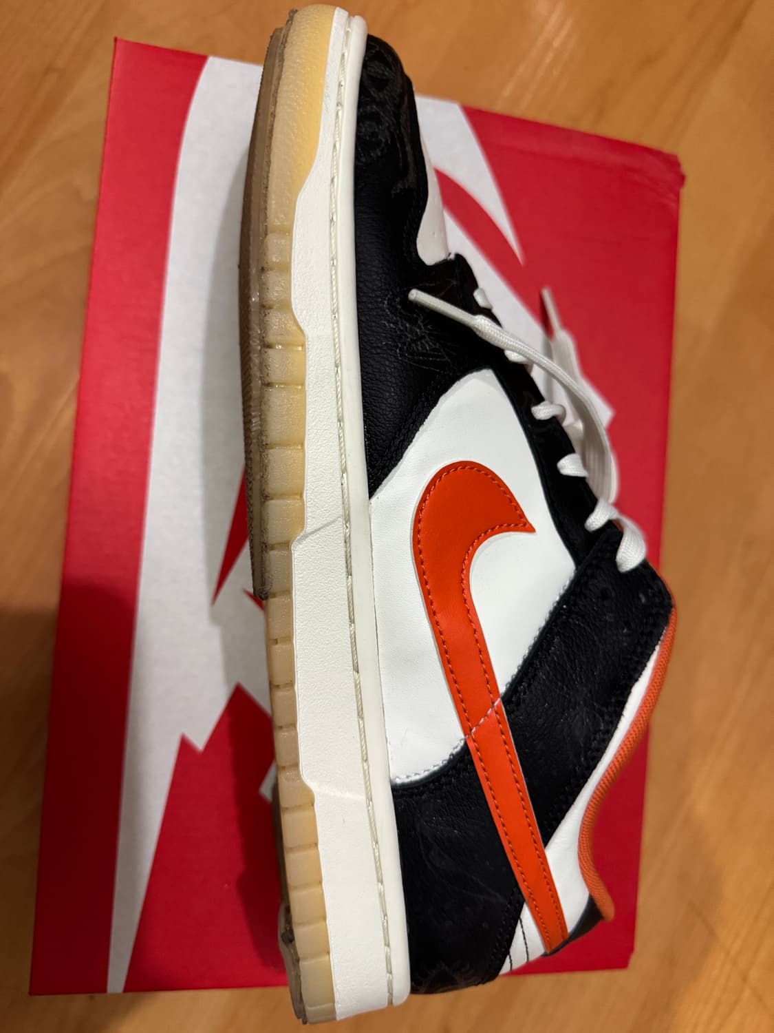 나이키 덩크로우 레트로 프리미엄 할로윈 295 상품이미지9