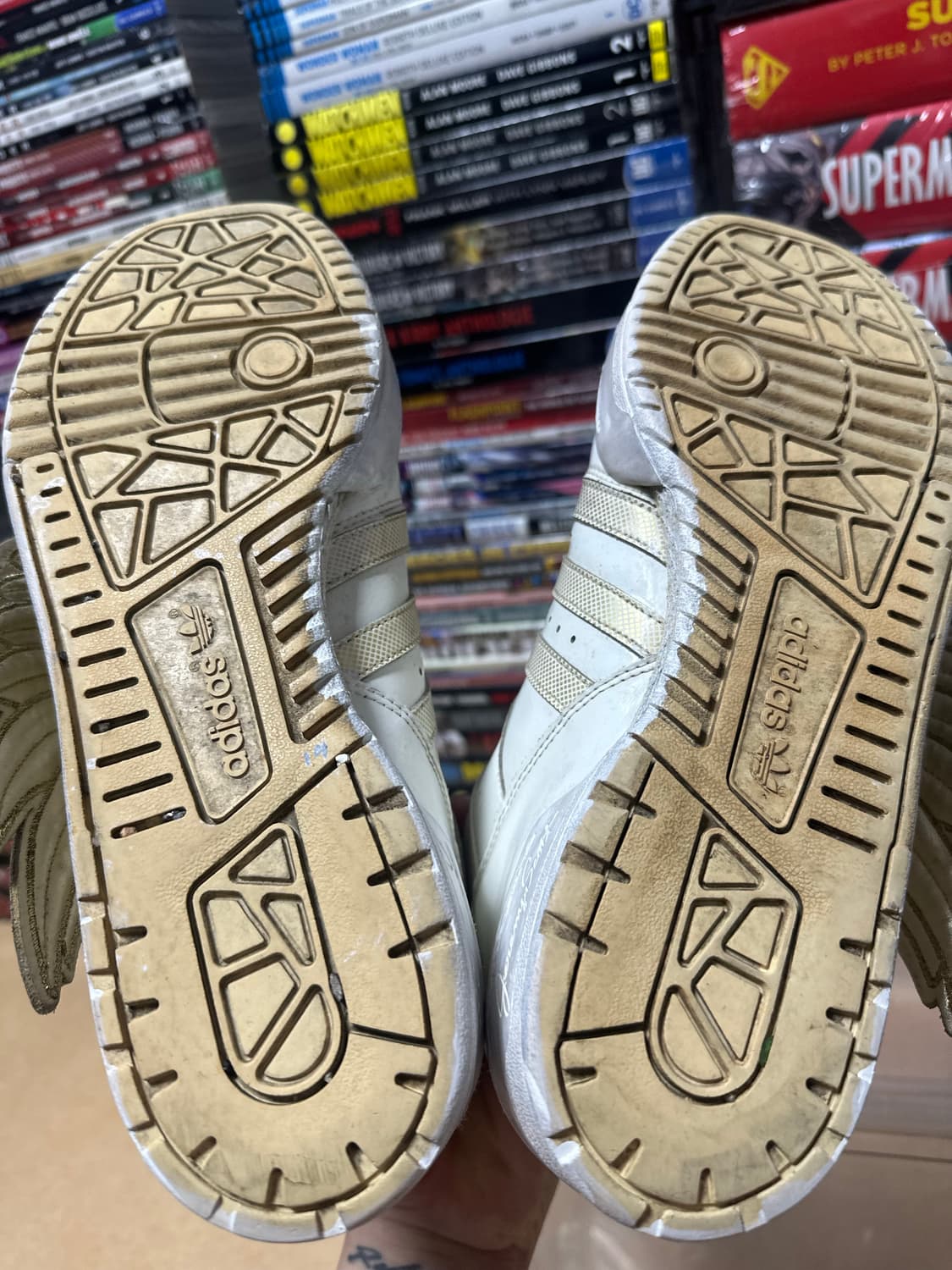 아디다스 제레미스캇 윙스니커즈 상품이미지7