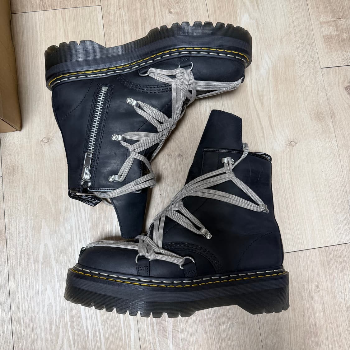 닥터마틴 릭오웬스 1460 쿼드 솔 메가 레이스 부츠 280 상품이미지2