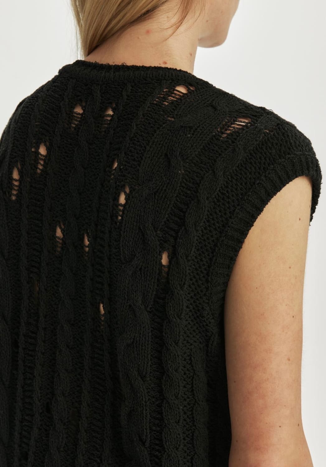 킴마틴 마뗑킴 브이넥 니트 베스트 상품이미지3