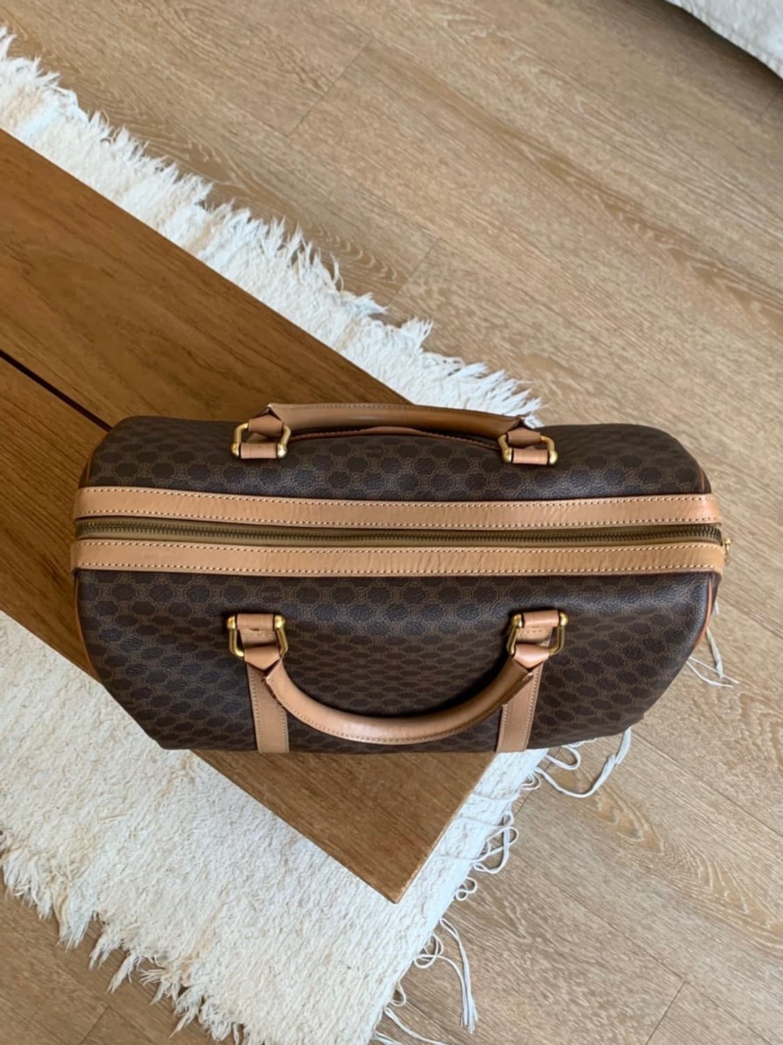 셀린느 마카담 보스턴백 상품이미지4