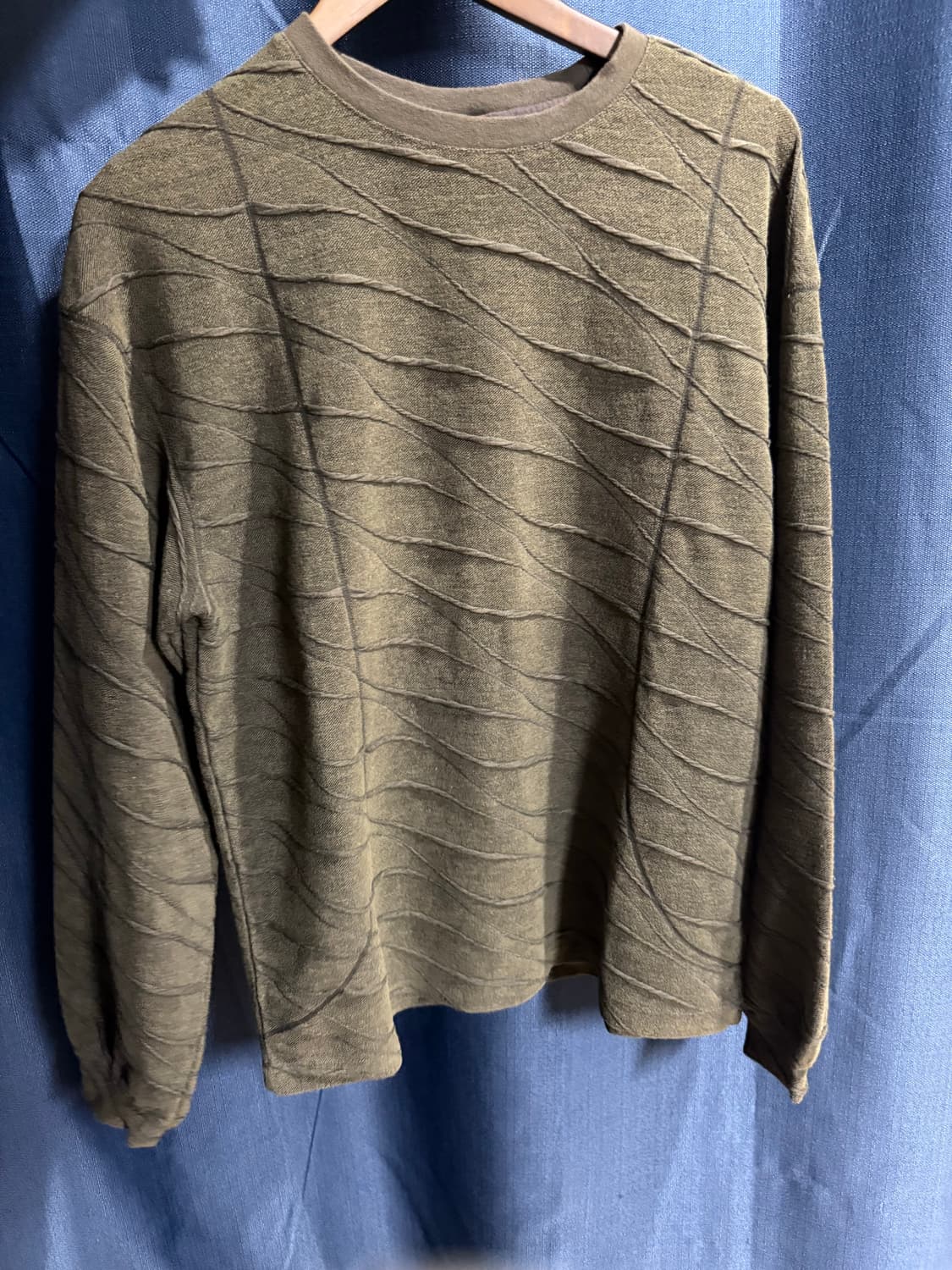 언어펙티드  롱슬리브,스웻셔츠 묶음판매 상품이미지3