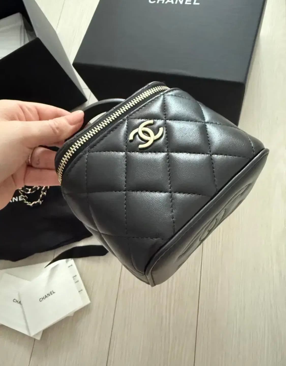 샤넬 베니티 탑핸들 상품이미지2