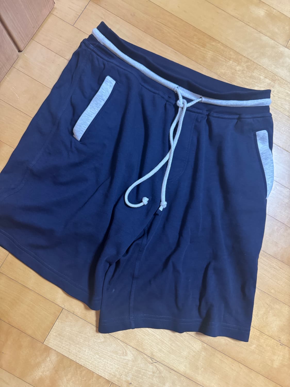 브루넬로 쿠치넬리 트레이닝 셋업 상품이미지3