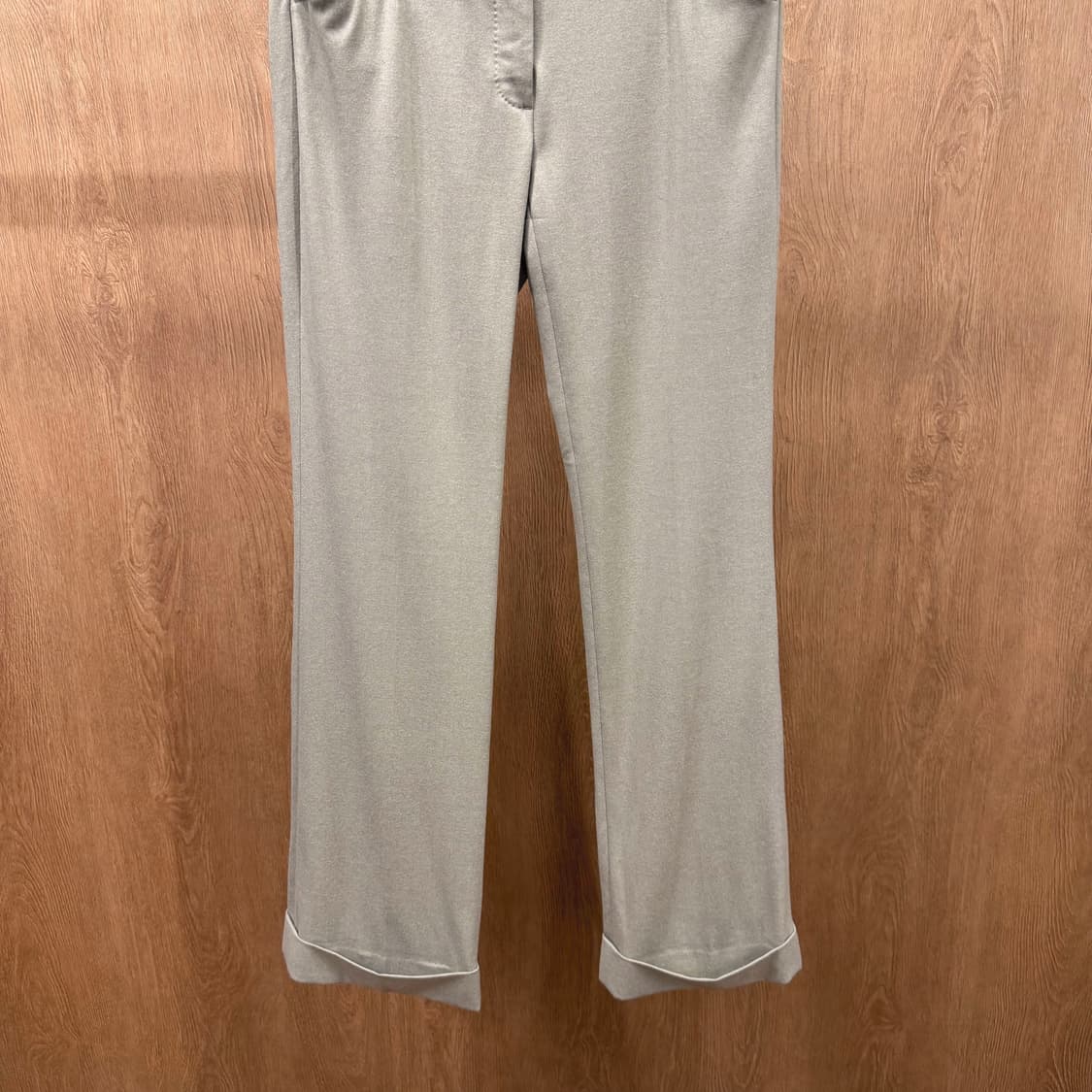 띠어리 슬랙스 팬츠 사선 포켓 벨트 루프 디테일 슬림핏 베이지 상품이미지5