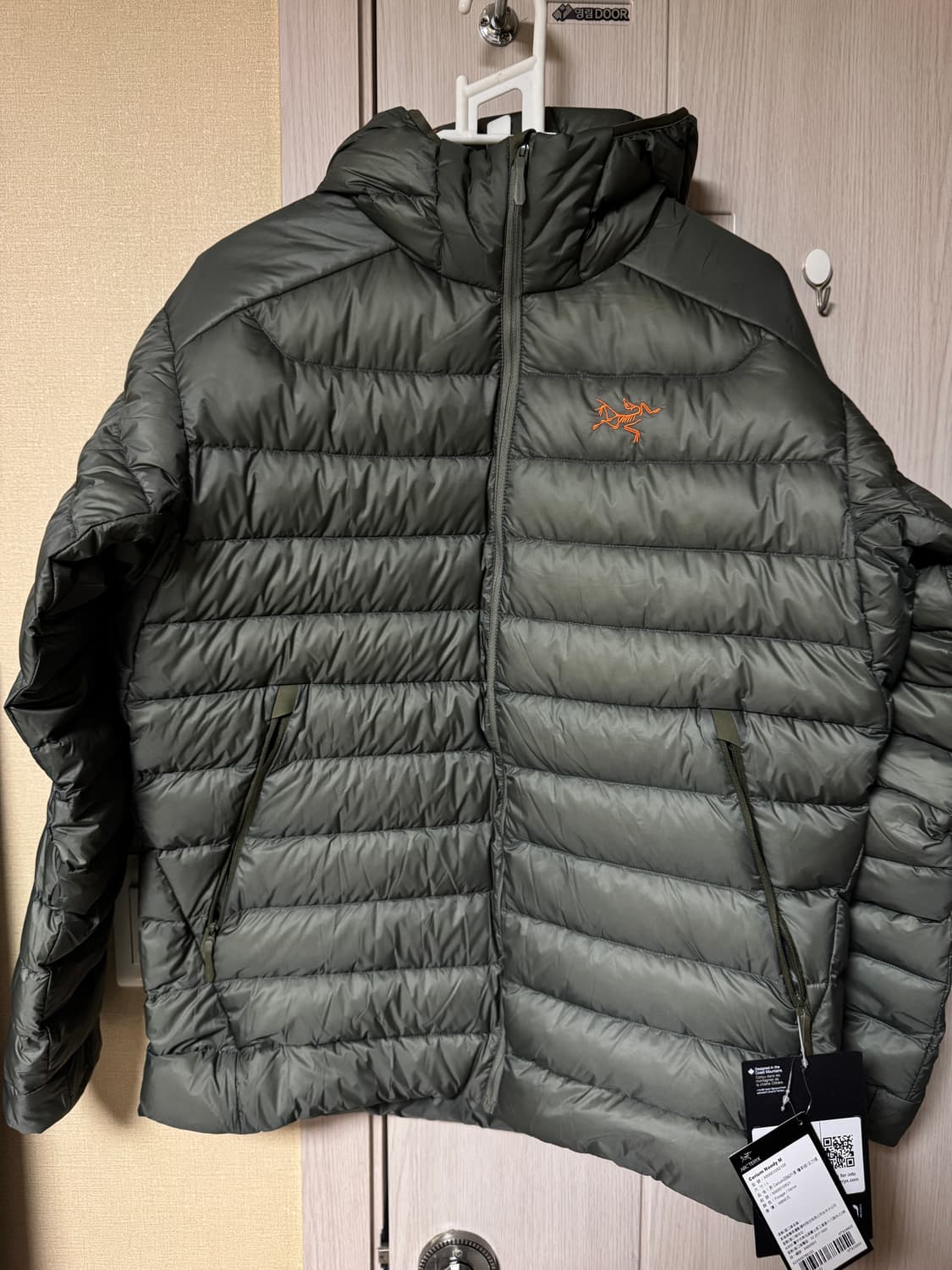 (새상품)아크테릭스 세륨 패딩 포리지 베르베 L 상품이미지1