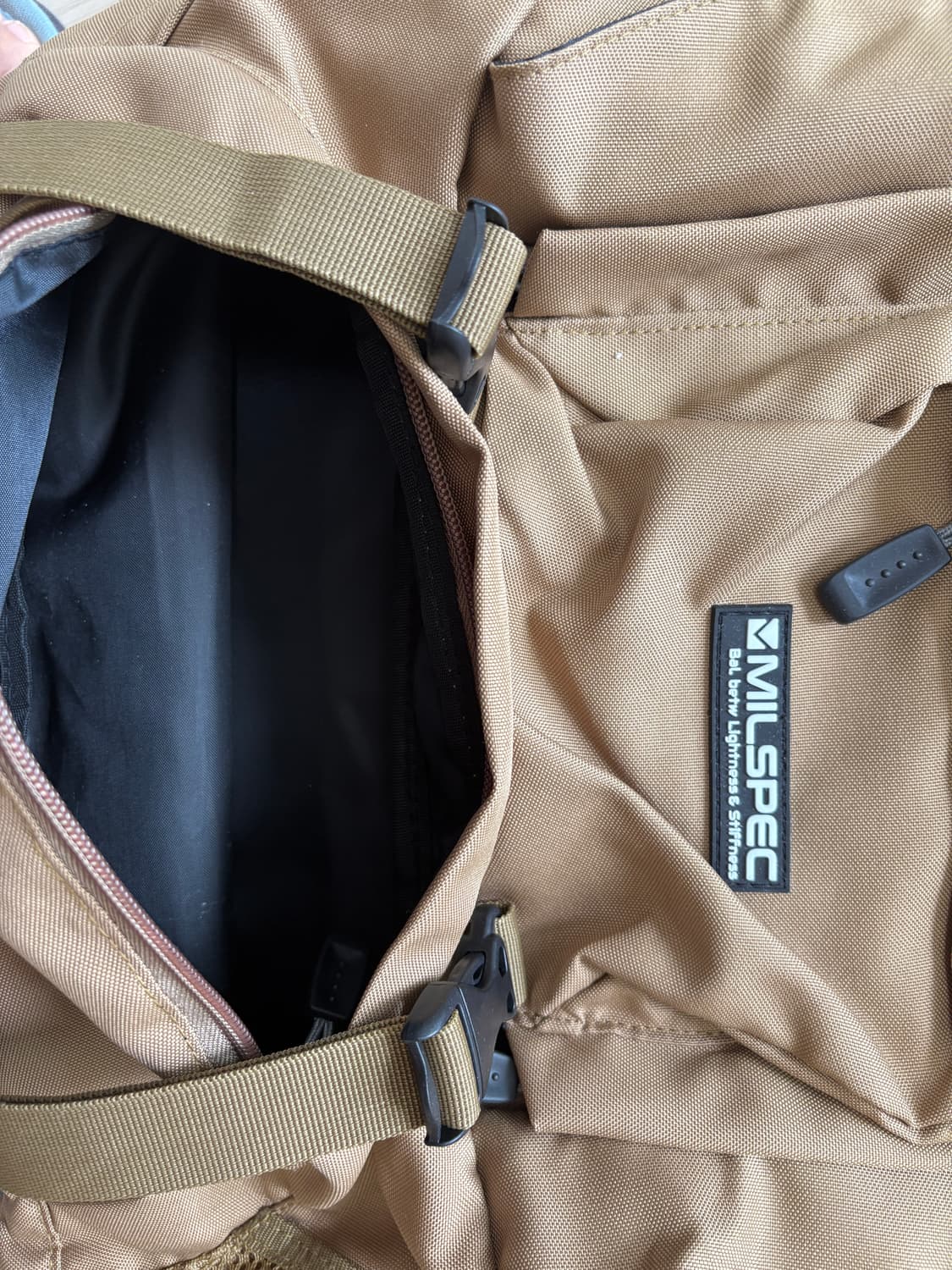 밀스펙 40L 백팩 (여행, 캠핑, 등산) 상품이미지4