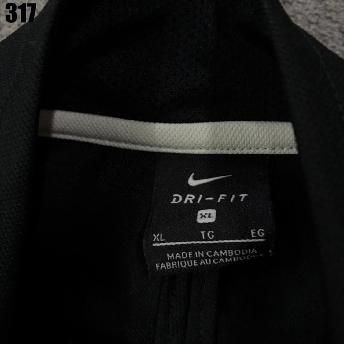 나이키 남성 블랙자켓 상품이미지2