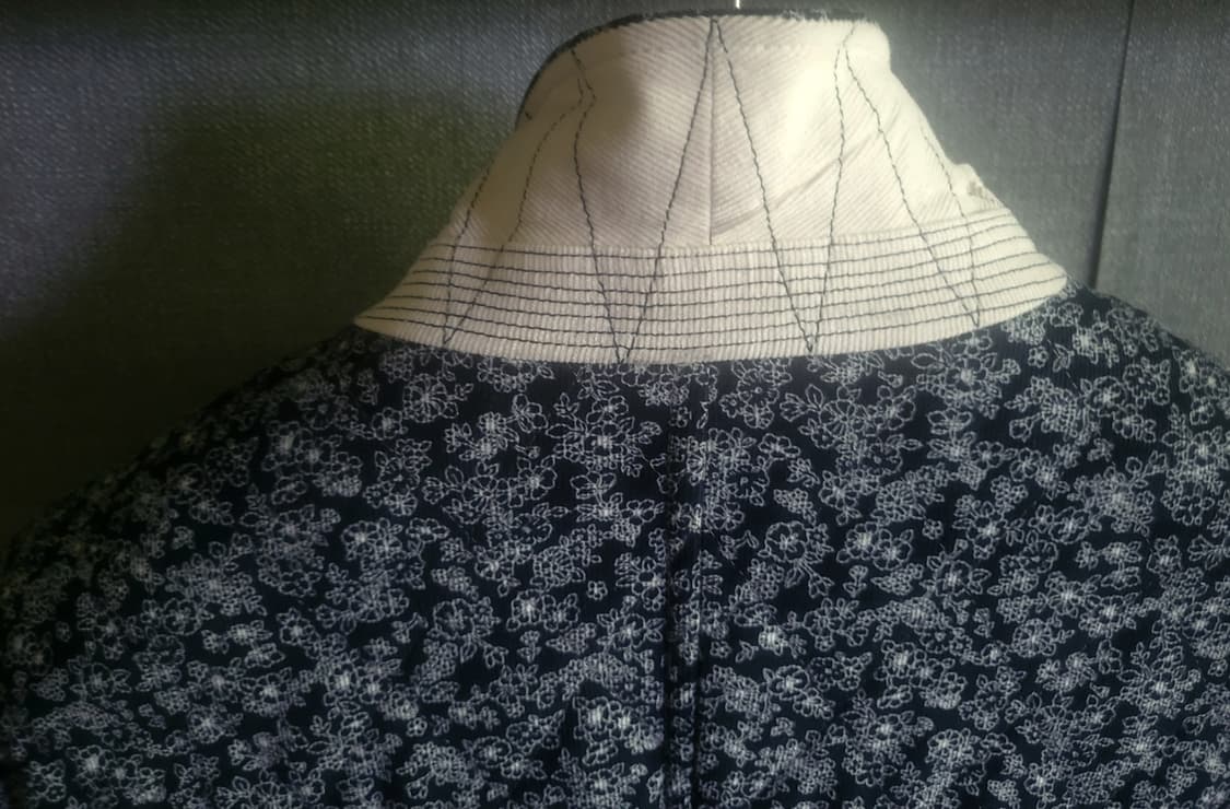 [택달린 새상품] 티아이포맨 네이비 플라워자켓 상품이미지5