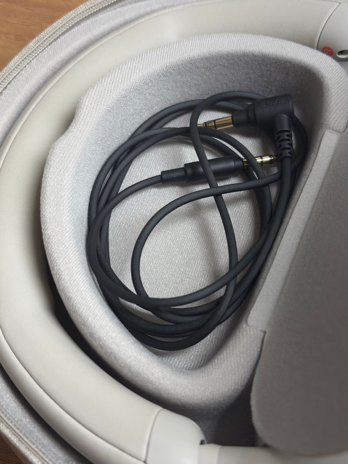 소니 WH-1000XM5 플래티넘 실버 헤드폰 상품이미지5