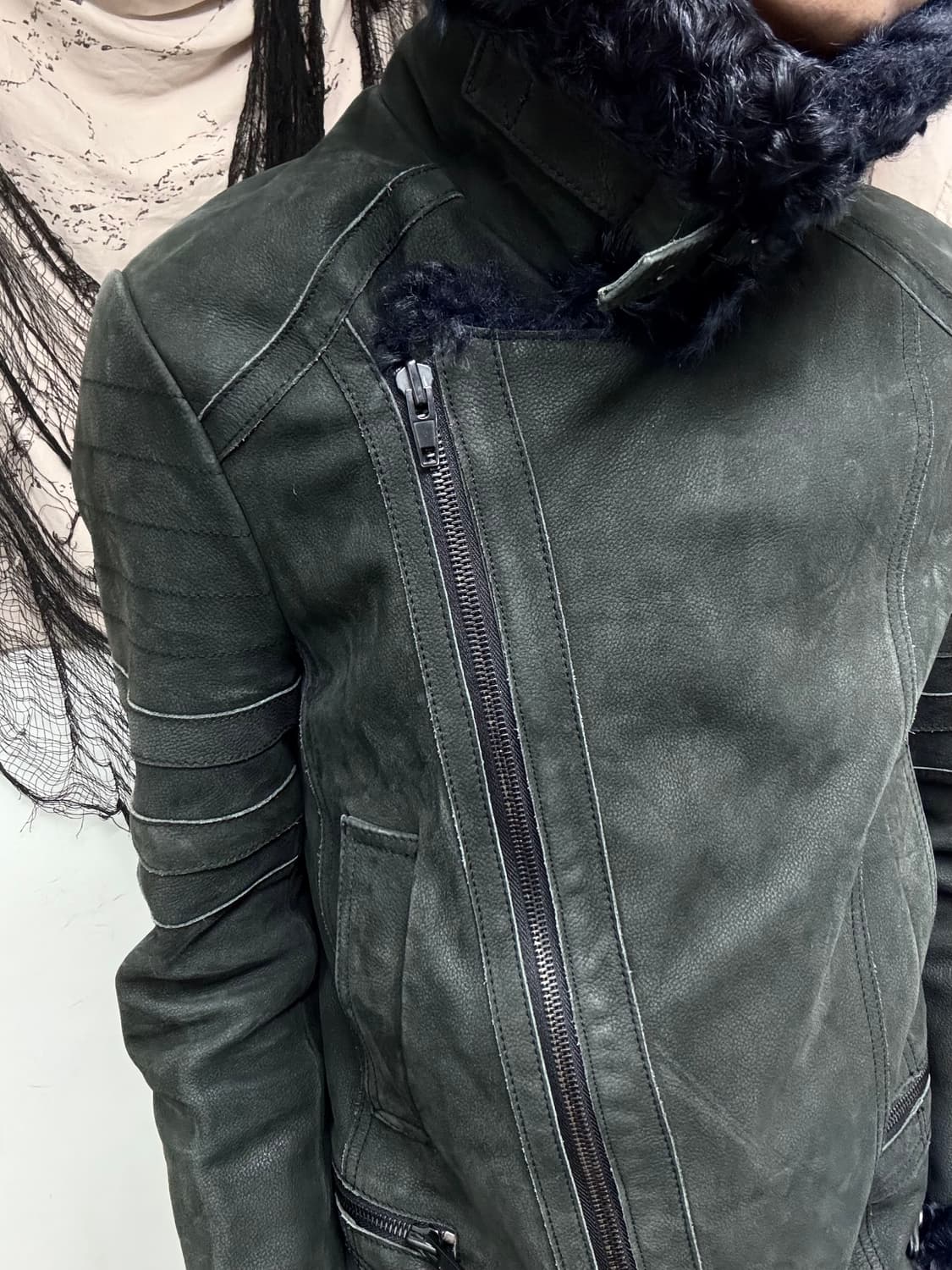 [VOV] Black Sheep Fur Trimming Deep Gree 상품이미지3