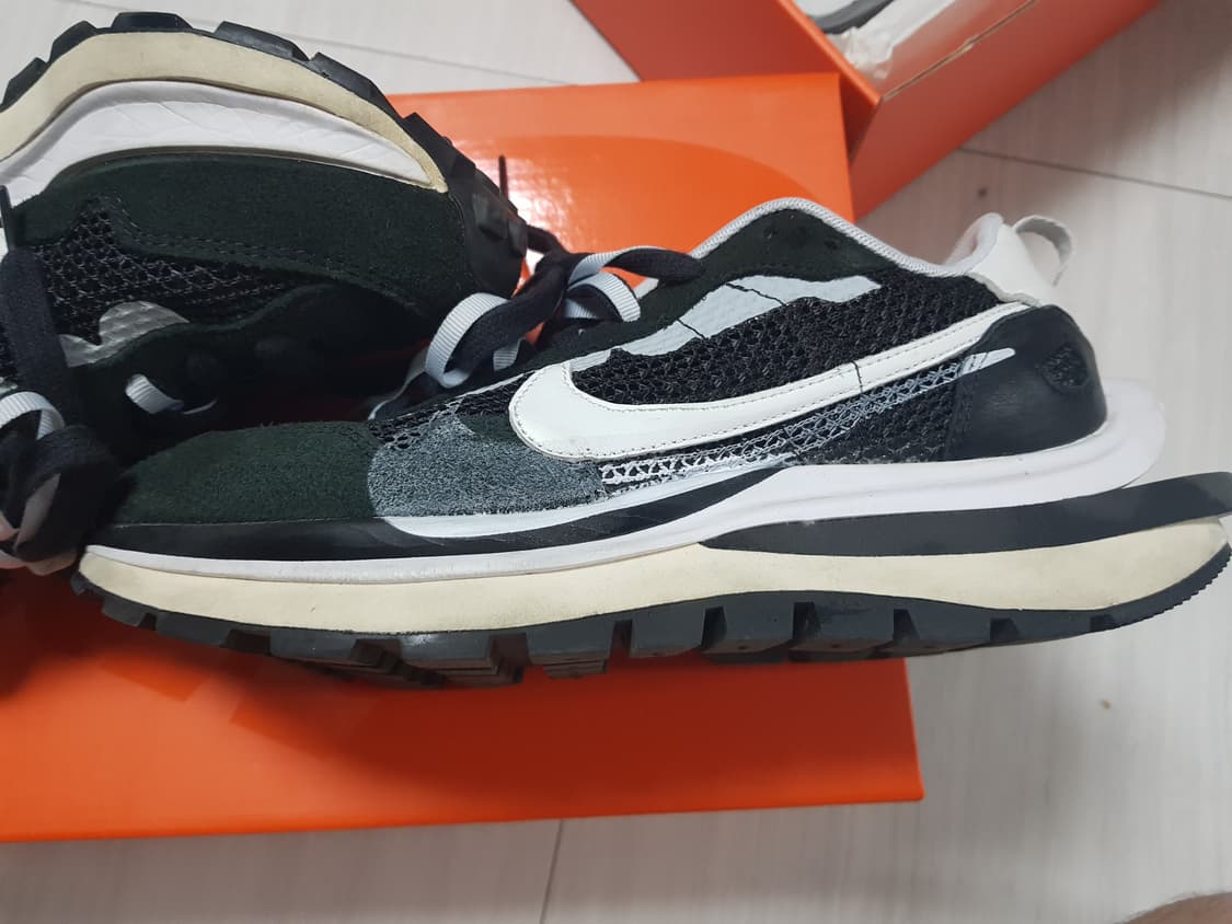 나이키 사카이 베이퍼와플 블랙 화이트 265 상품이미지2