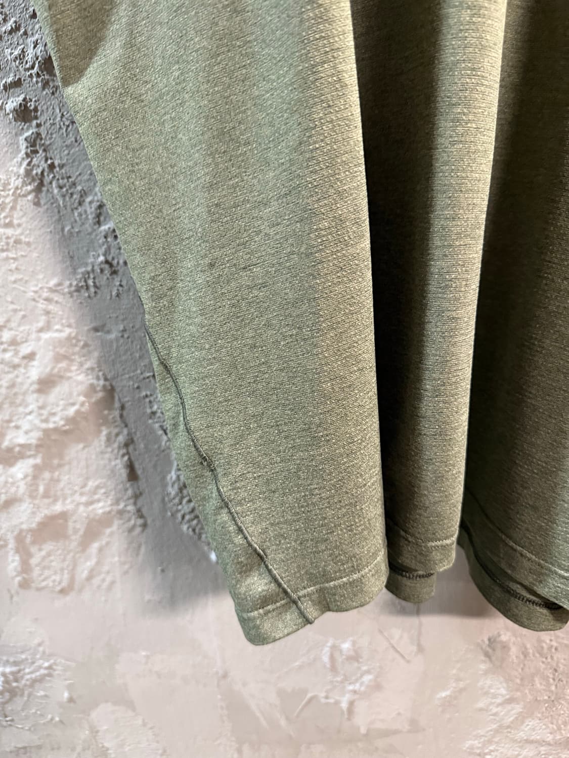 아크테릭스 ARCTERYX 기능성 반팔 티셔츠 카키 M 상품이미지2