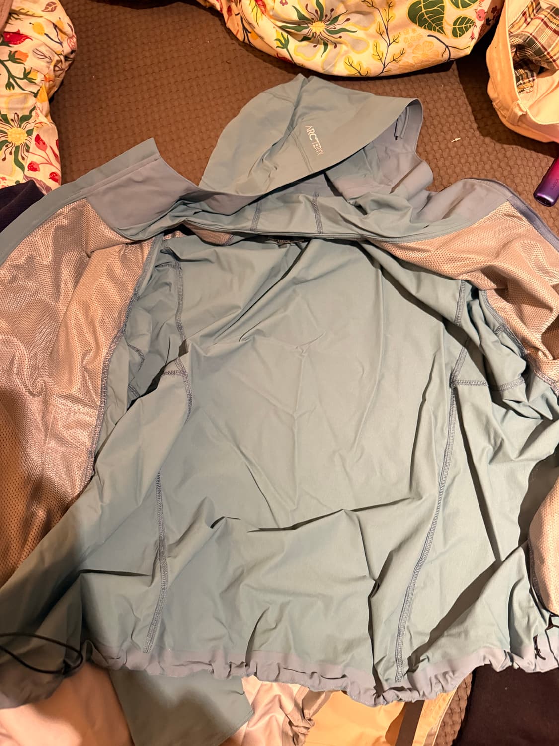 아크테릭스 바람막이 자켓 L 상품이미지5