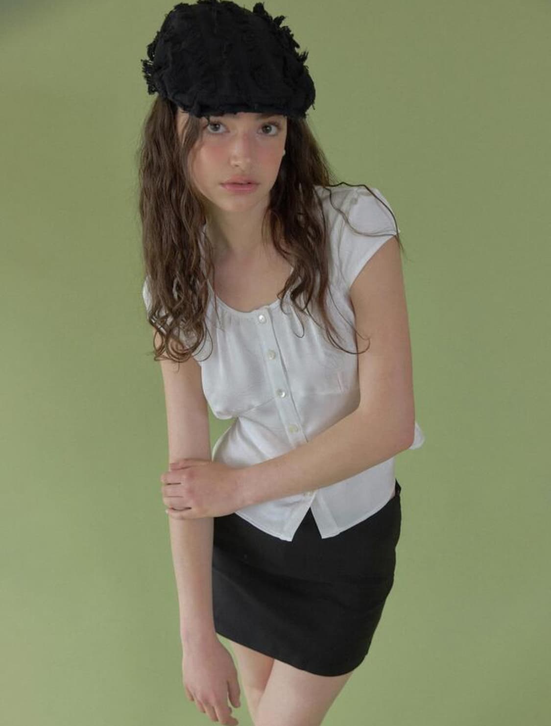 헤더먼트 soft gleam blouse 상품이미지1
