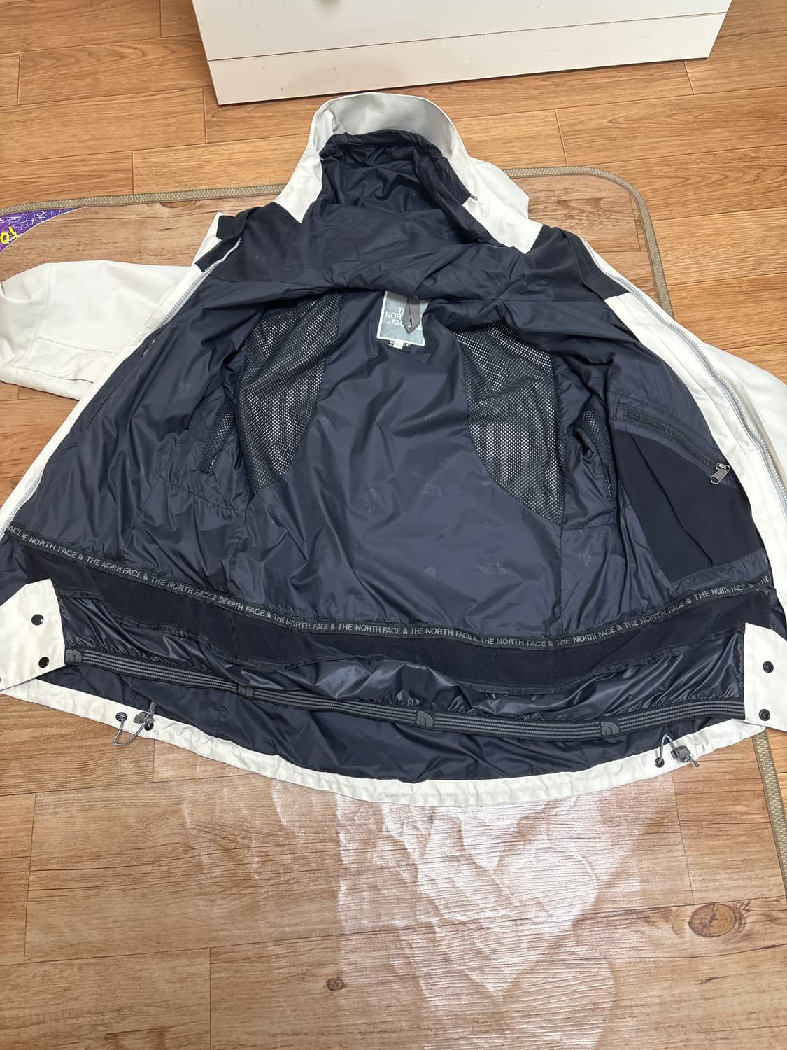 노스페이스 고어텍스 바람막이 상품이미지4