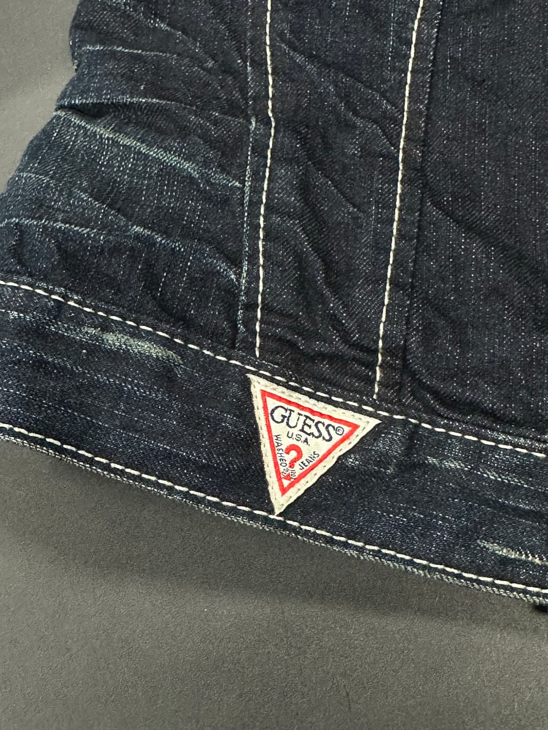 게스(GUESS) y2k 2000s 빈티지 워싱 데님 자켓 상품이미지5
