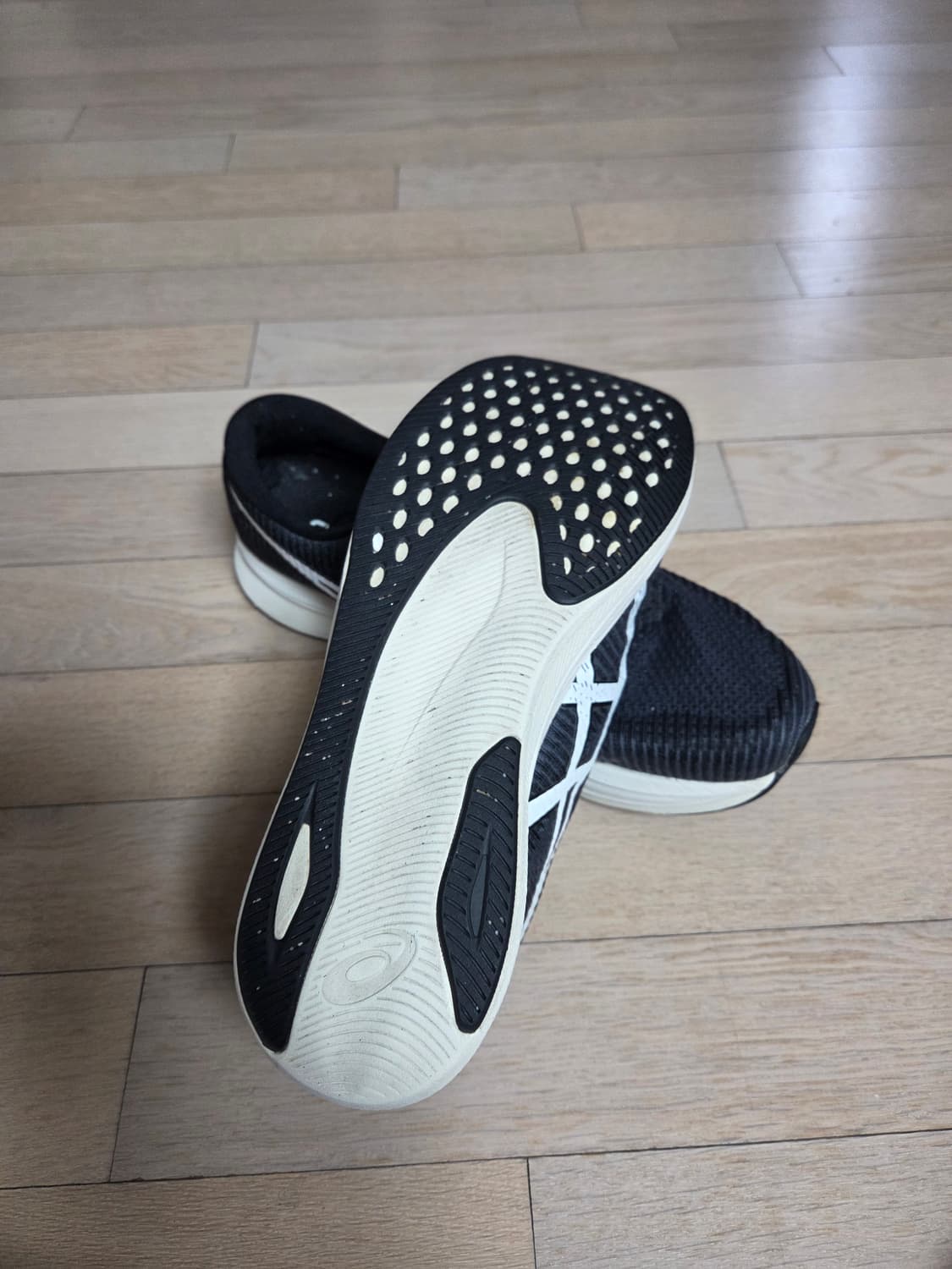 아식스 매직스피드2  290mm 블랙.상태최상 상품이미지2