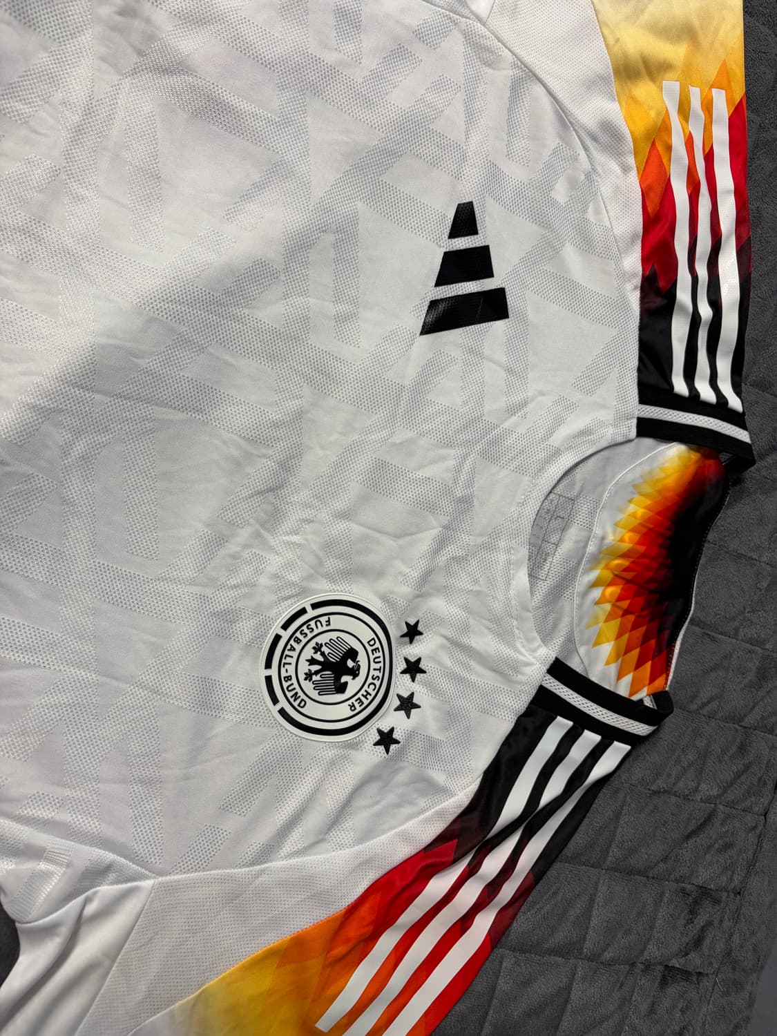 24/25 독일 홈 어센틱 유니폼 상품이미지2