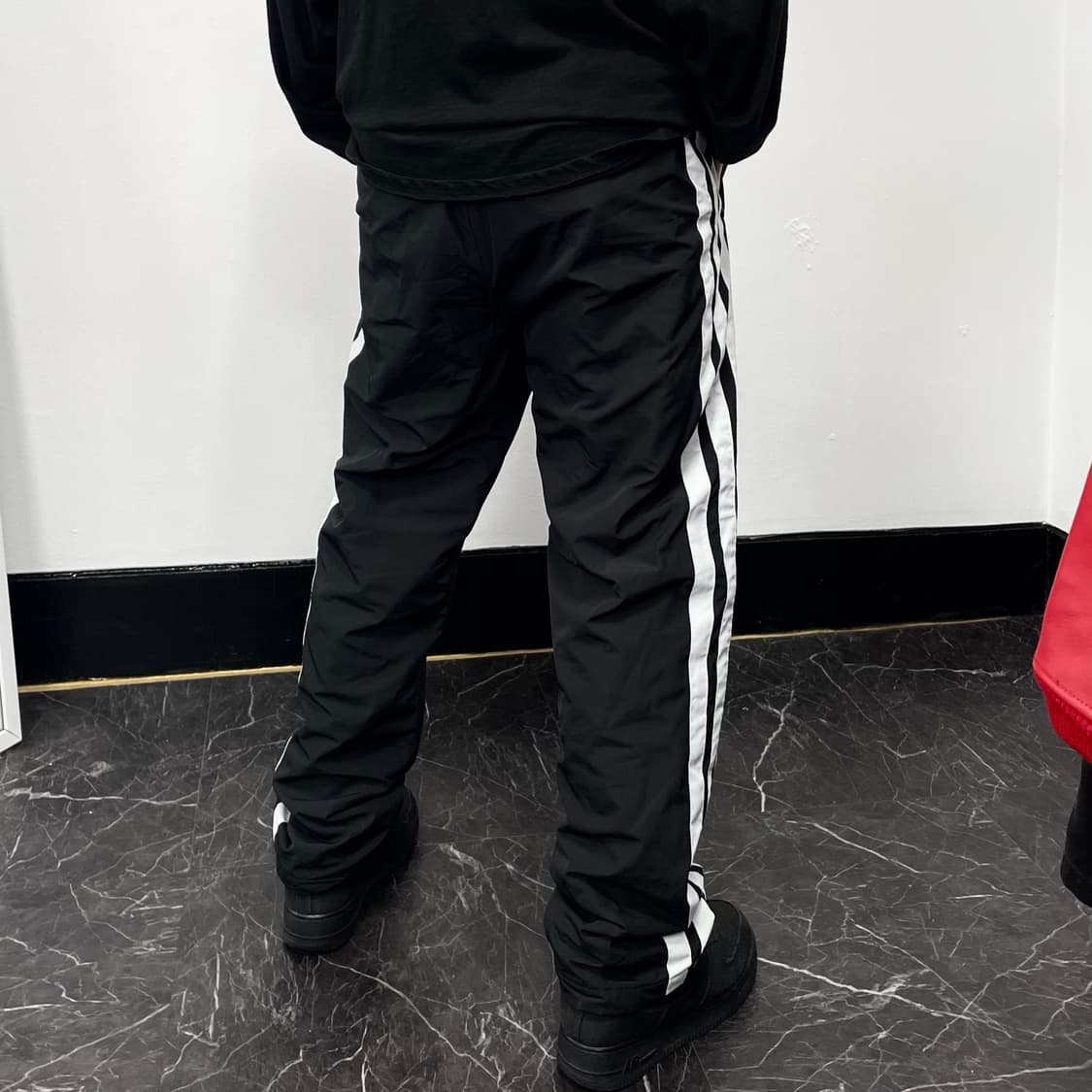 S 아디다스 삼선 와이드 트랙팬츠 상품이미지3