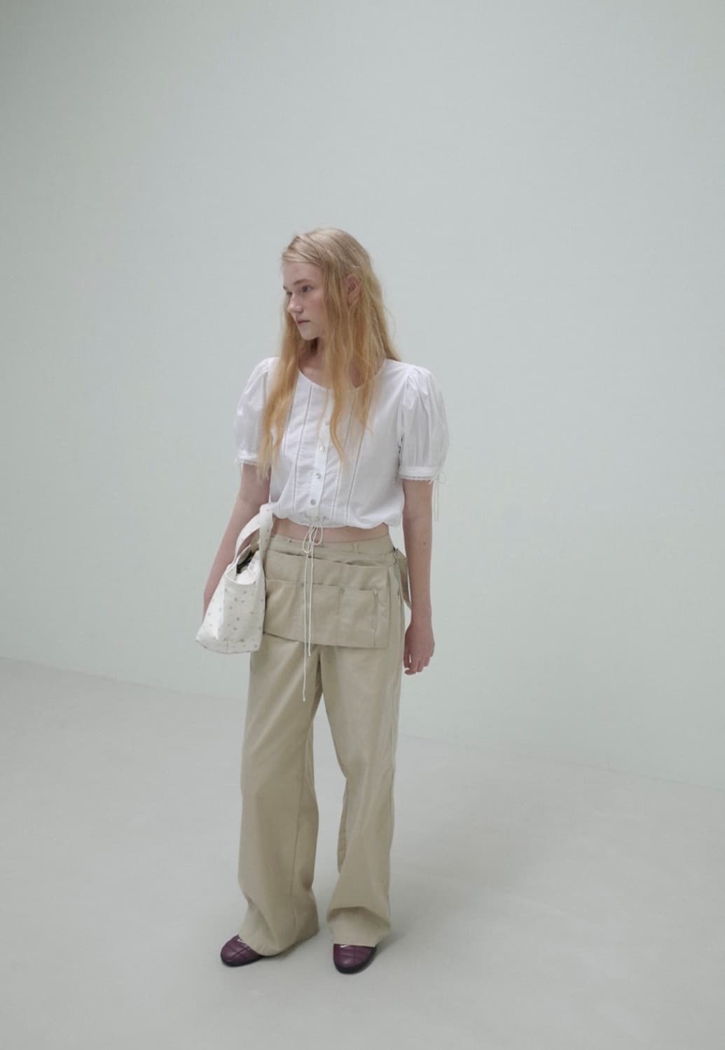 포에토 foeto Title cropped blouse 상품이미지2